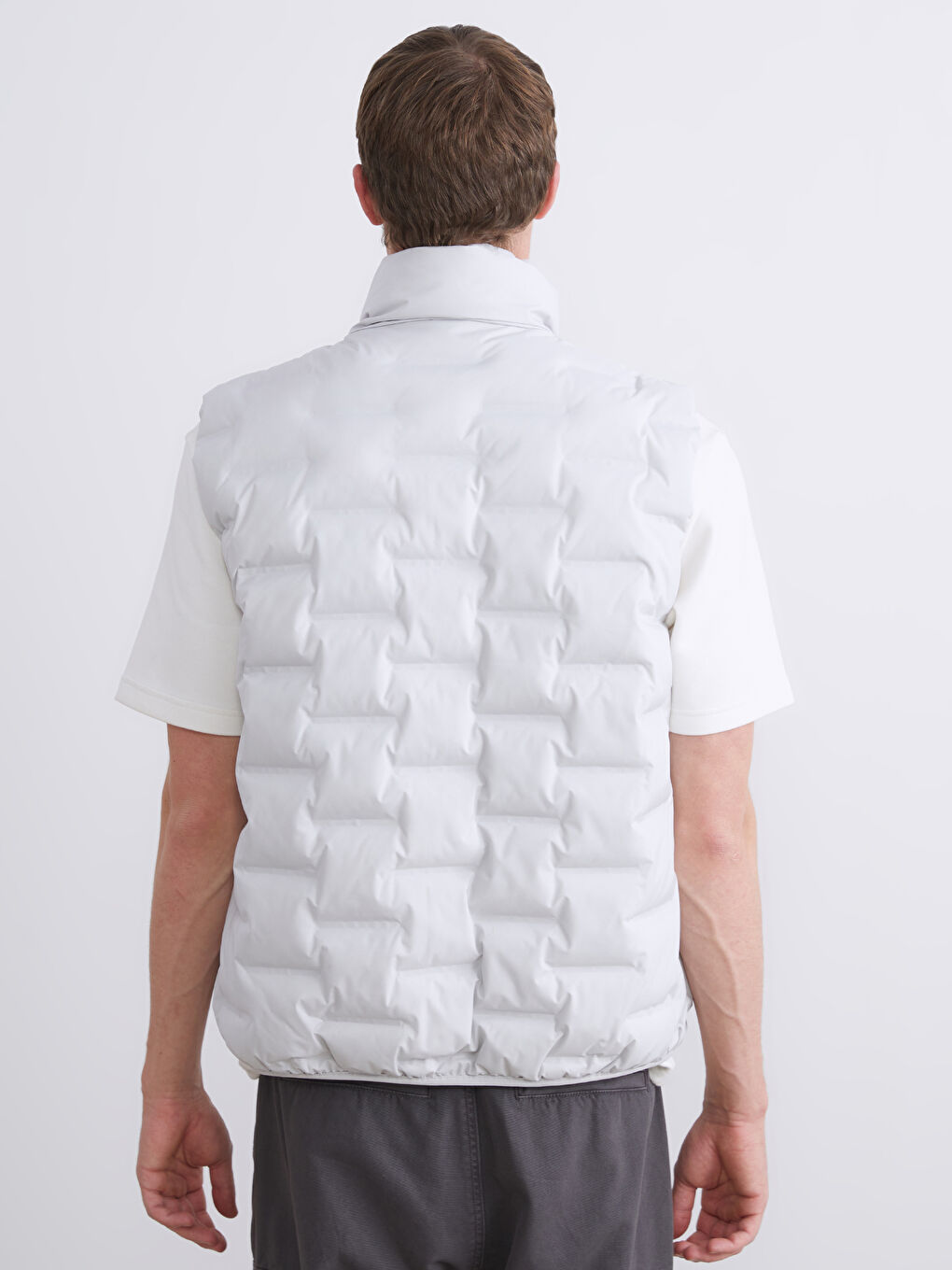 Gri Standart Kalıp Dik Yaka Erkek Şişme Yelek-6