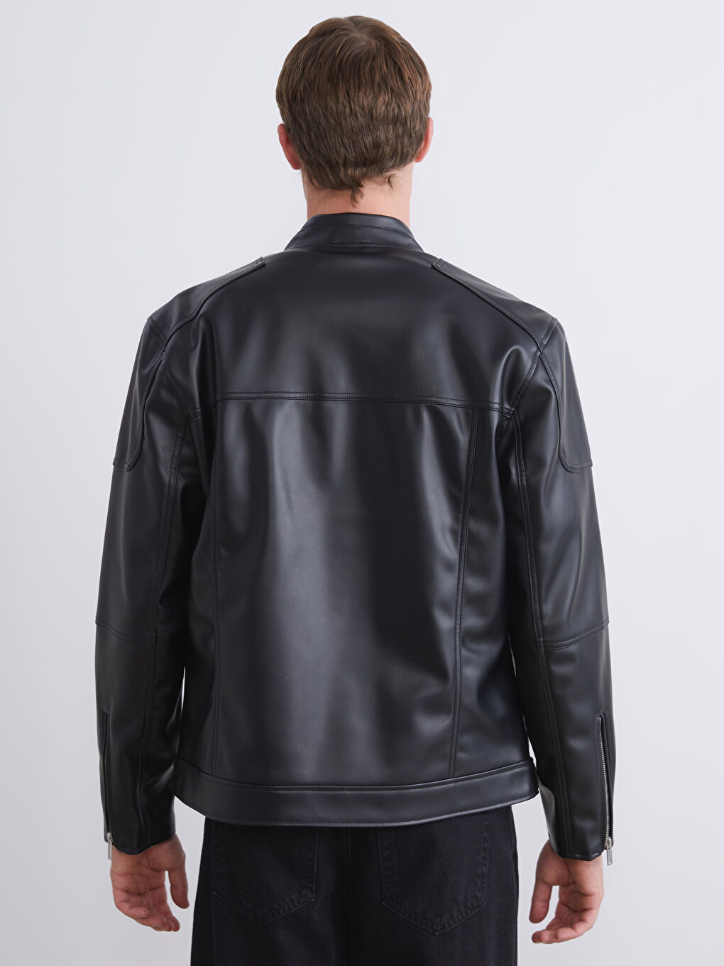 Siyah Standart Kalıp Dik Yaka Erkek Deri Görünümlü Ceket-4