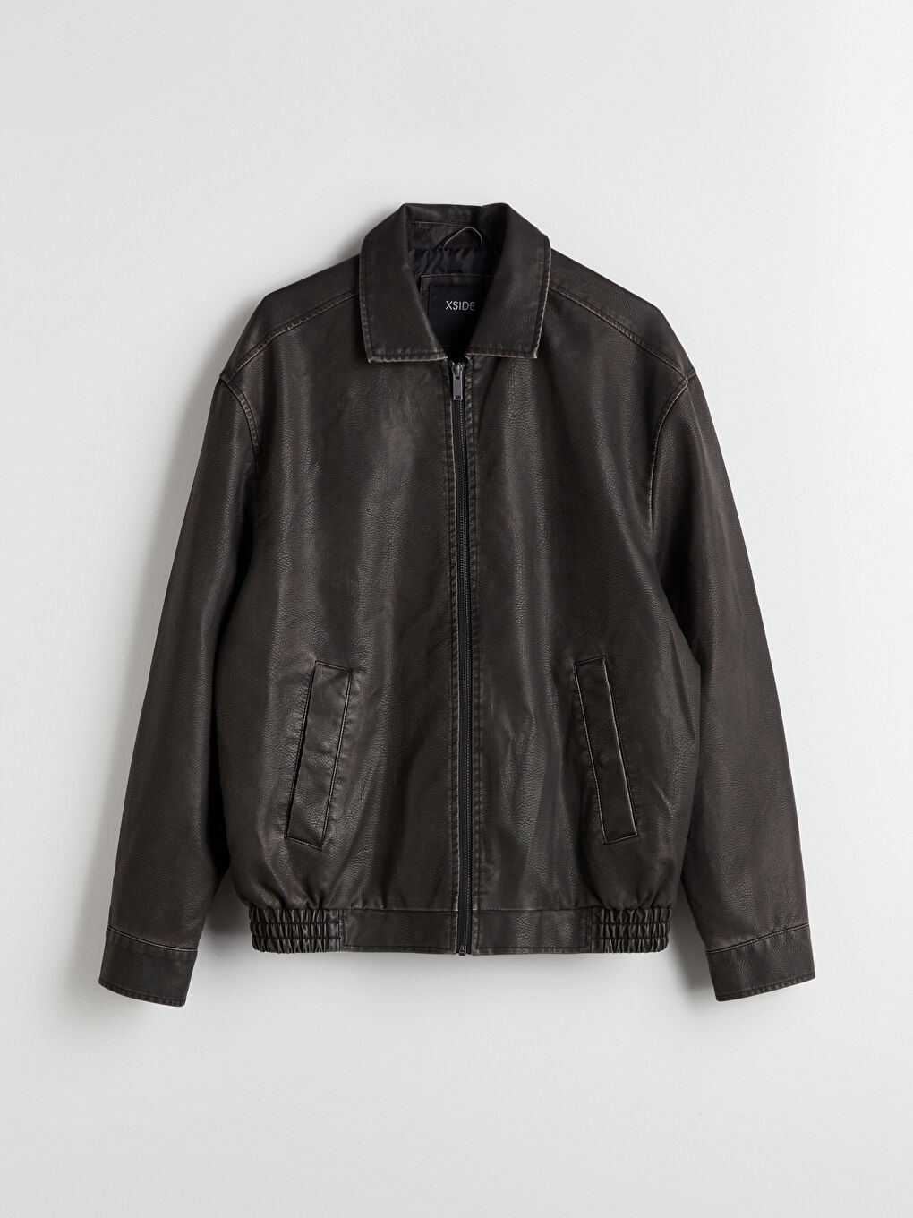 Siyah Rahat Kalıp Gömlek Yaka Erkek Deri Görünümlü Ceket-5