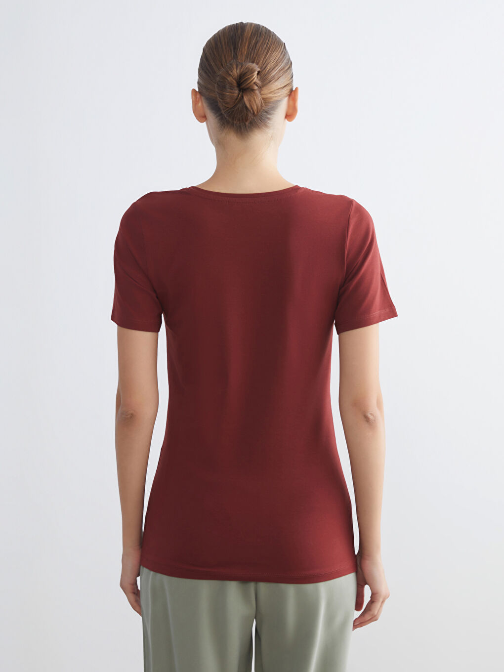 Bordo Bisiklet Yaka Kadın Tişört-3