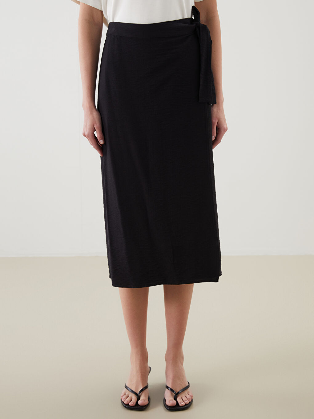 LCWAIKIKI Classic Woman BLACK Skirt -W53726Z8-CVL