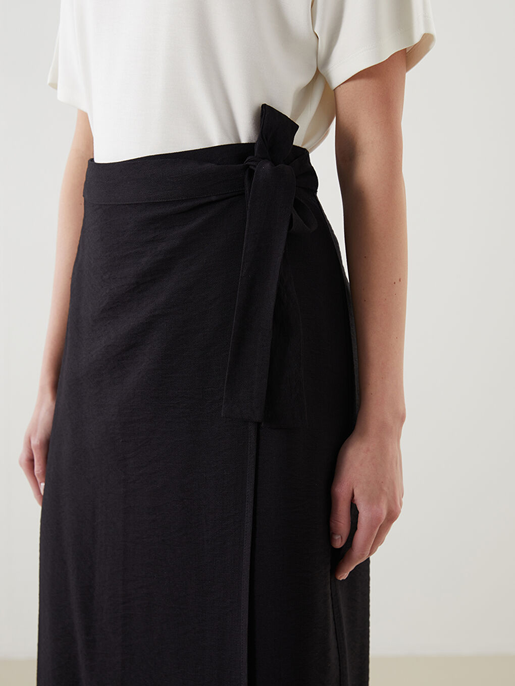 LCWAIKIKI Classic Woman BLACK Skirt -W53726Z8-CVL