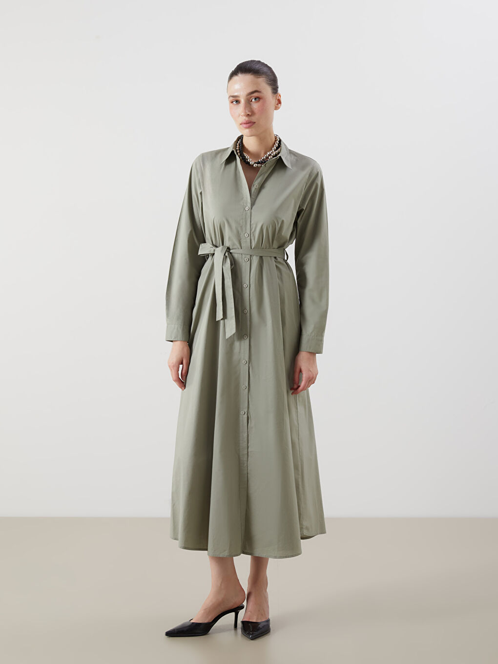 LCWAIKIKI Classic Waistband Poplin Shirt Dress -W53737Z8-CRR