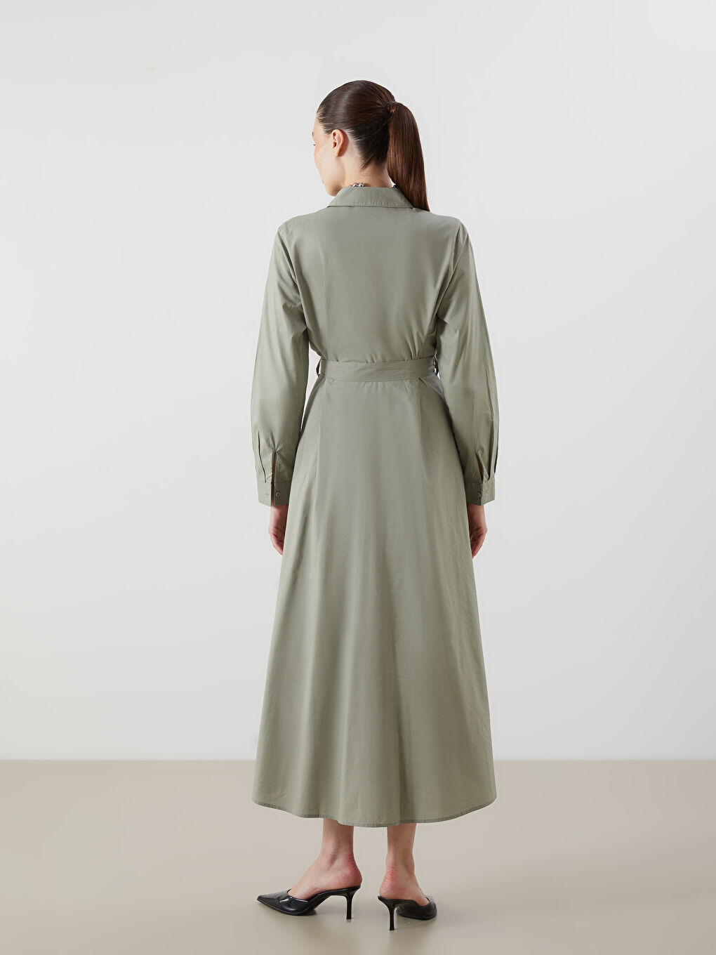 LCWAIKIKI Classic Waistband Poplin Shirt Dress -W53737Z8-CRR