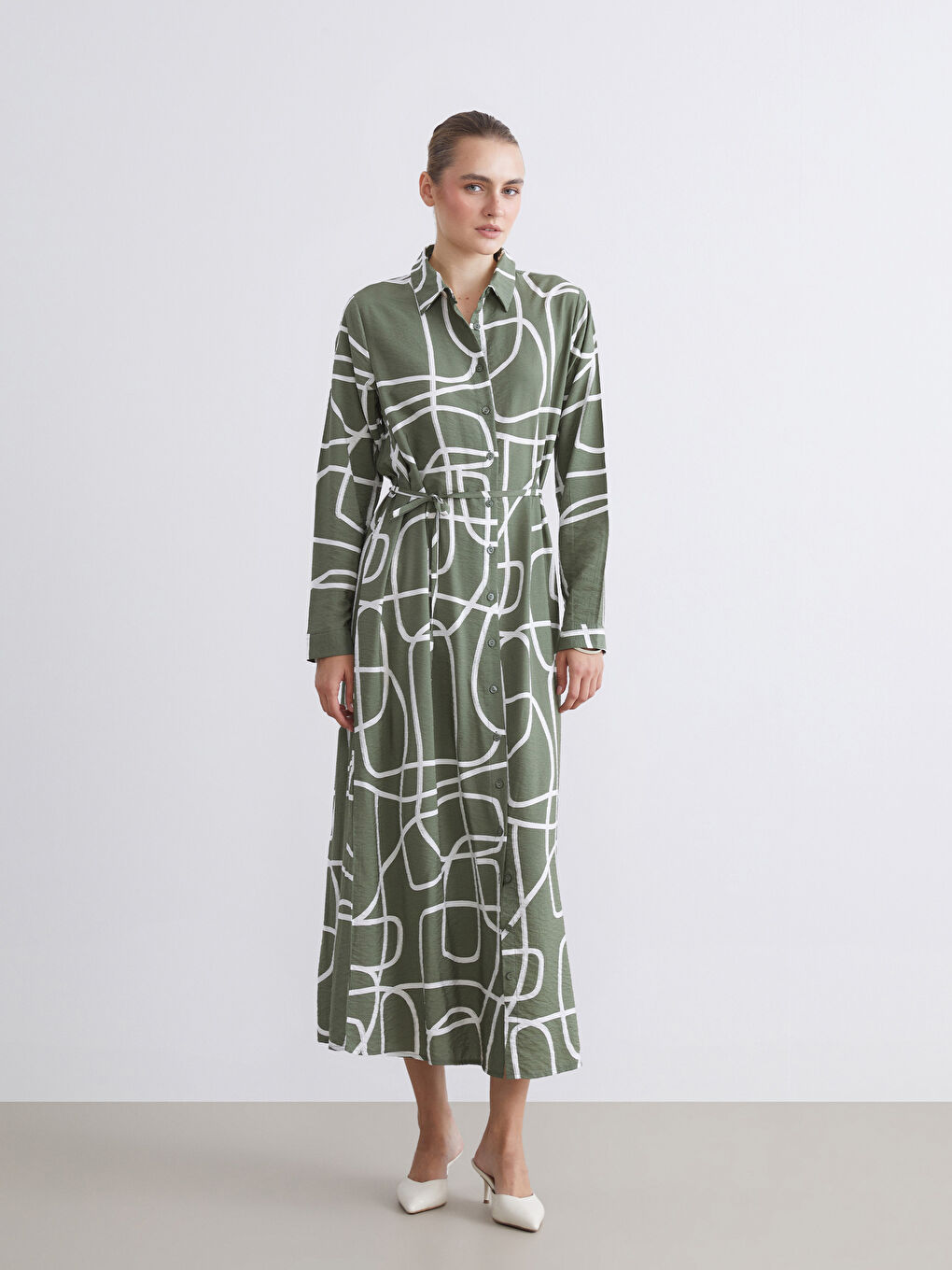 LCWAIKIKI Classic Patterned Shirt Dress -W53740Z8-LRR