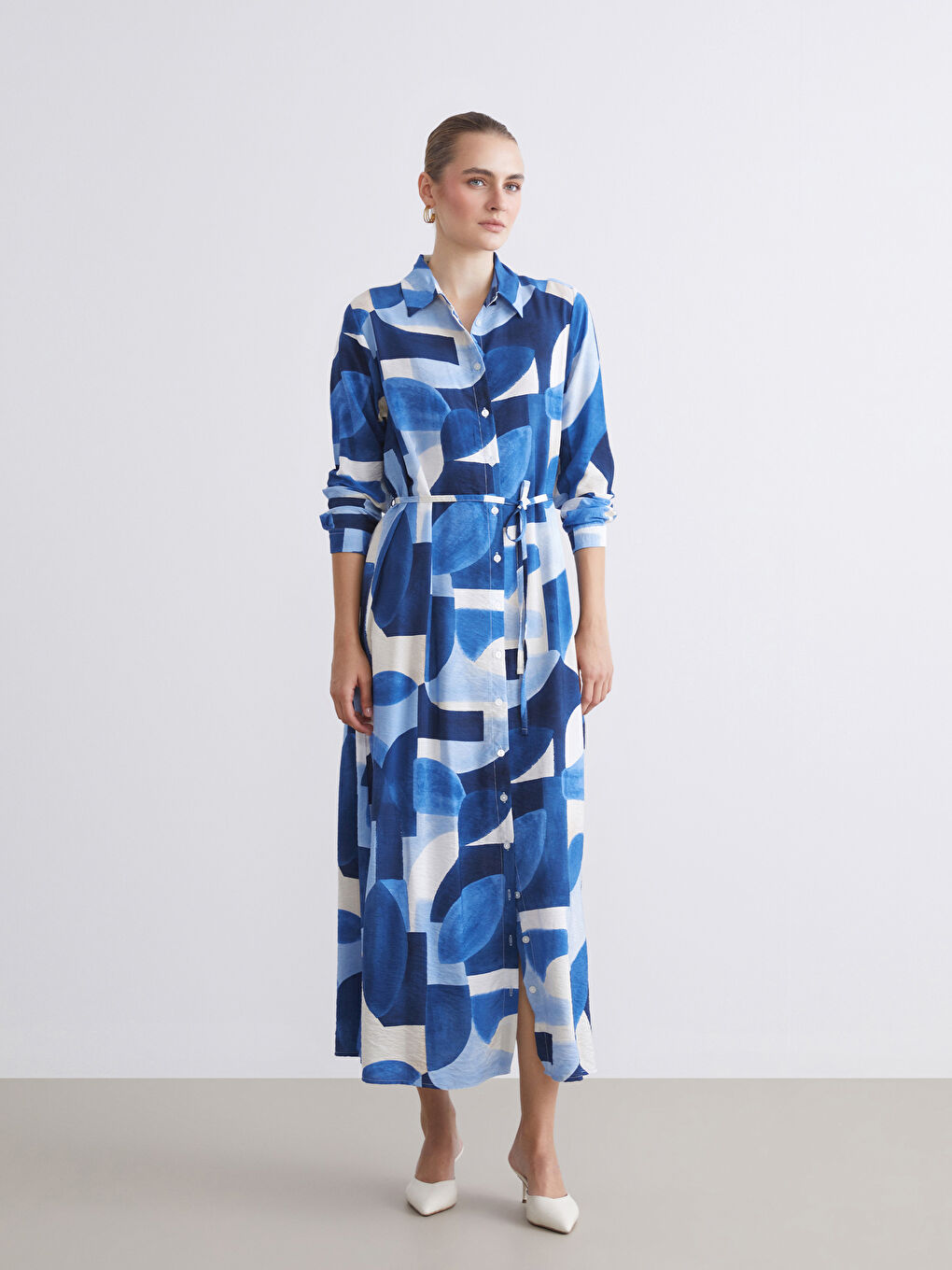 LCWAIKIKI Classic Patterned Shirt Dress -W53740Z8-LSJ