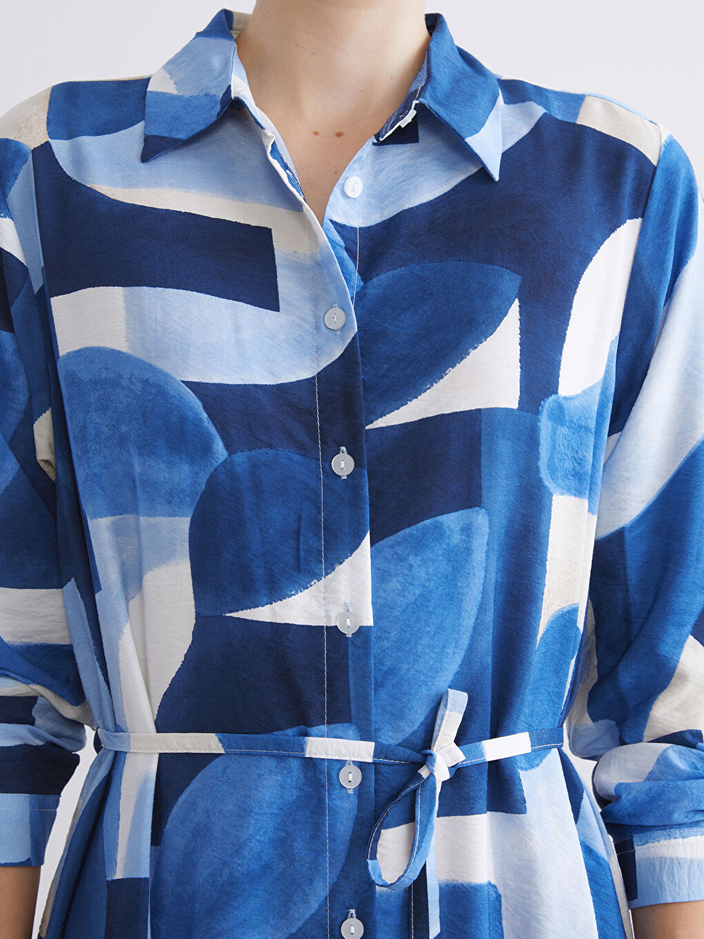 LCWAIKIKI Classic Patterned Shirt Dress -W53740Z8-LSJ