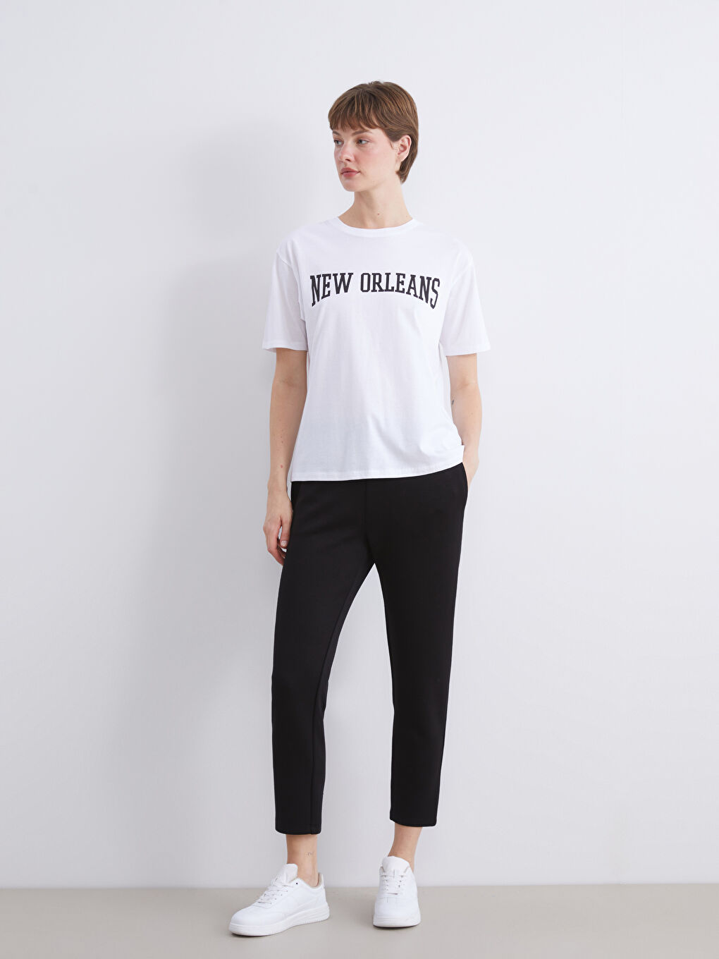 LCW Vision Women's Sweatpants with Elastic Waist -W53768Z8-CVL