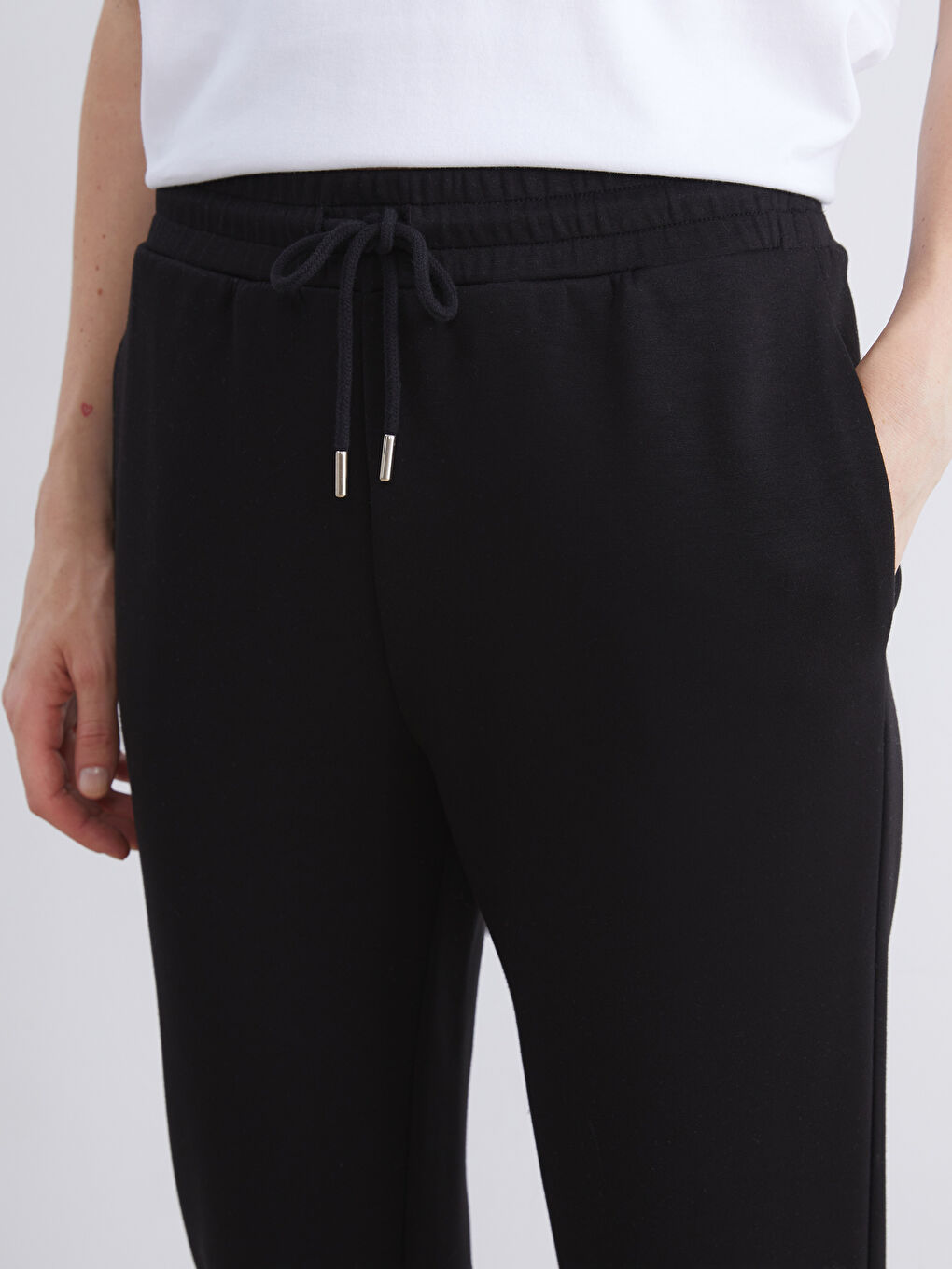 LCW Vision Women's Sweatpants with Elastic Waist -W53768Z8-CVL