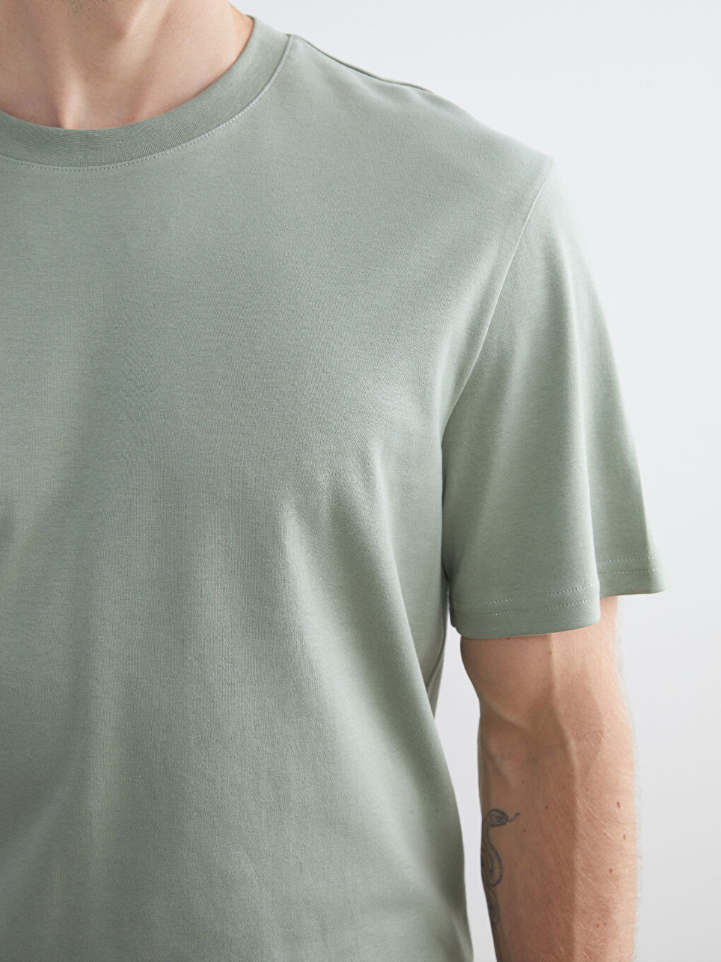 Crew Neck Short Sleeve Men's T-Shirt-2