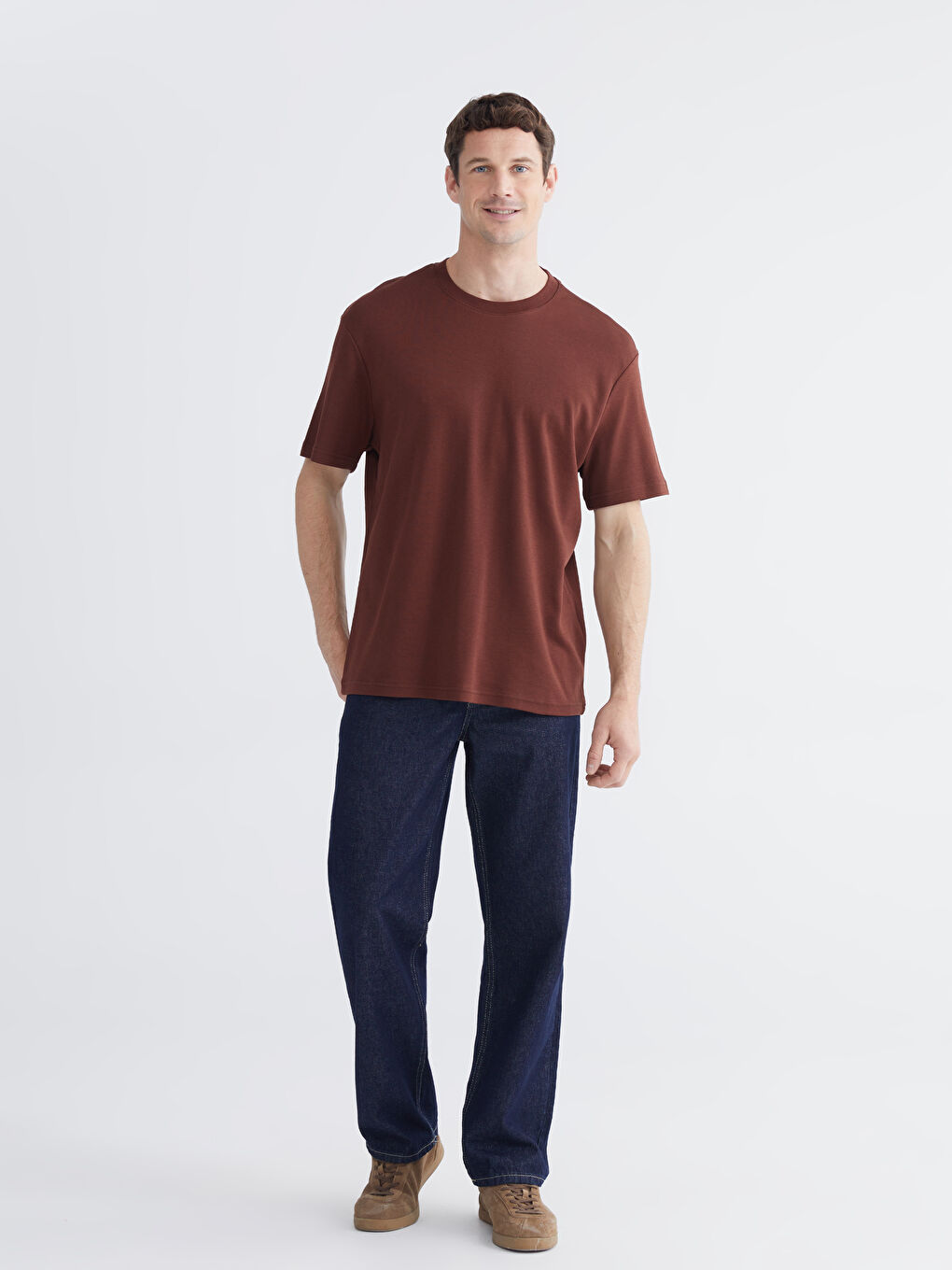 تي شيرت رجالي بكم قصير وكول مدور-1