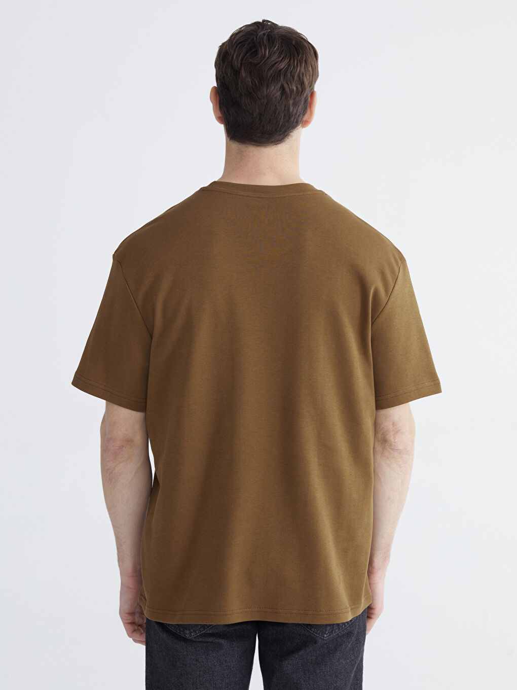 تي شيرت رجالي بكم قصير وكول مدور-3