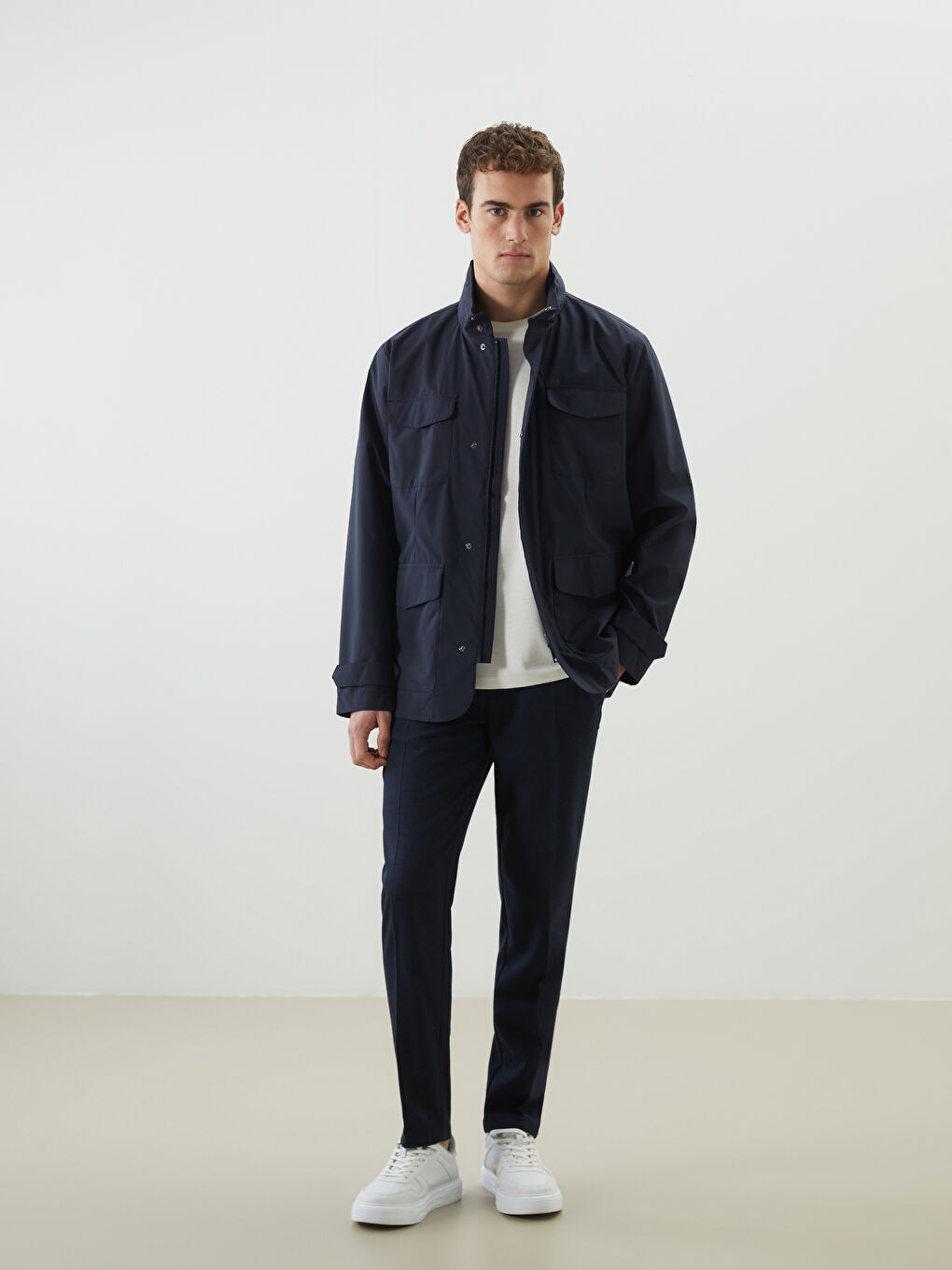 Lacivert Standart Kalıp Dik Yaka Erkek Mont-1