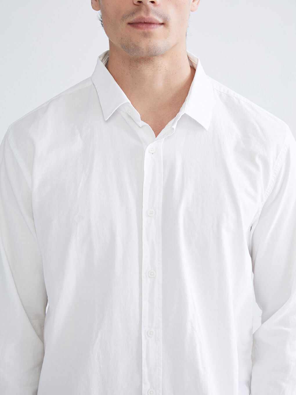 Beyaz Regular Fit Uzun Kollu Gabardin Erkek Gömlek-2