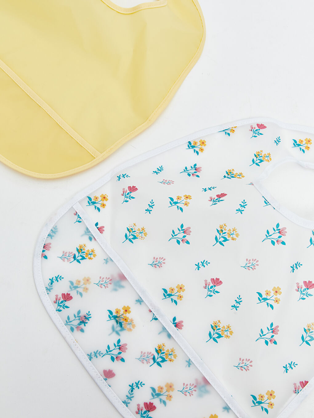 LCW baby Printed Baby Girls' Bib 2 Pack -W53957Z1-LU7