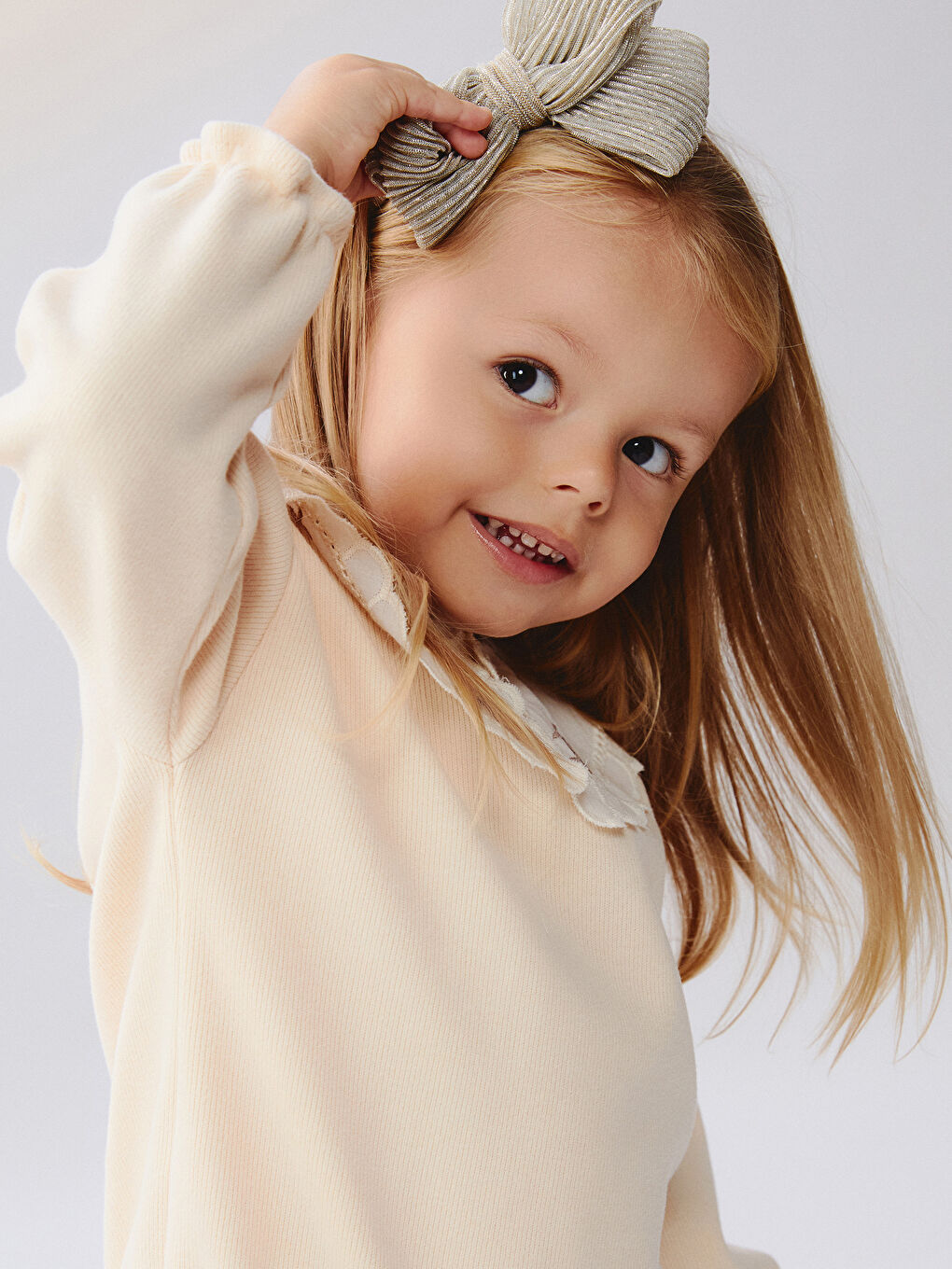 Couronne Bébé Fille avec Nœud