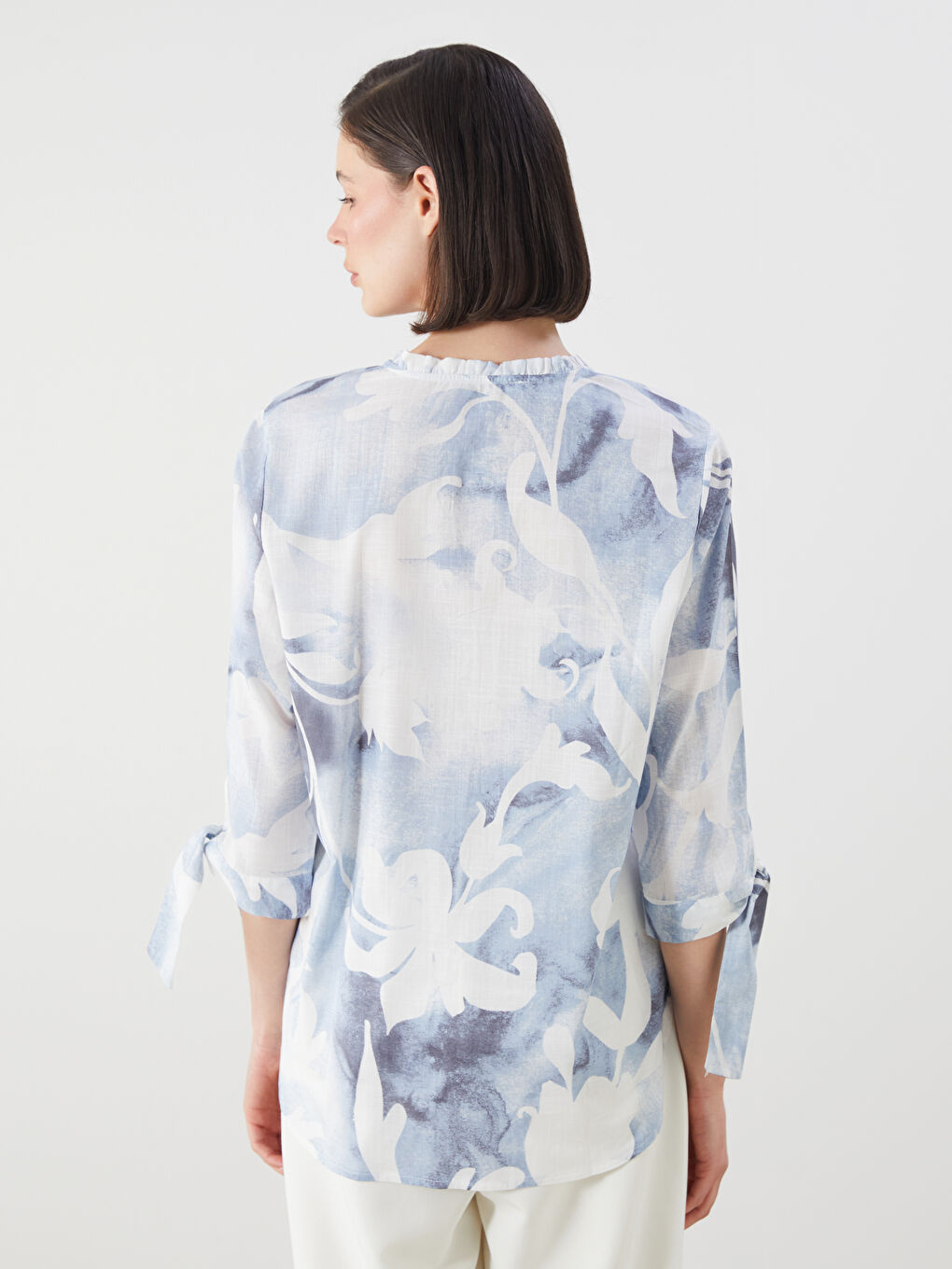 LCWAIKIKI Classic Woman BLUE Blouse -W54121Z8-LQQ