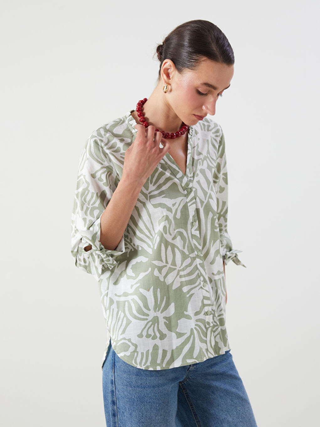 LCWAIKIKI Classic Woman GREEN Blouse -W54121Z8-LRR