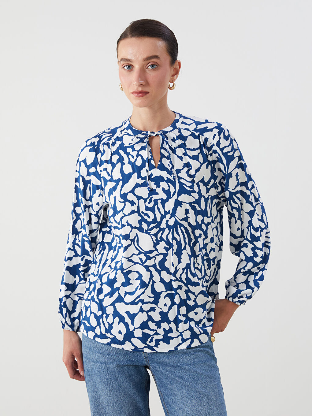 LCWAIKIKI Classic Woman NAVY Blouse -W54129Z8-LSJ