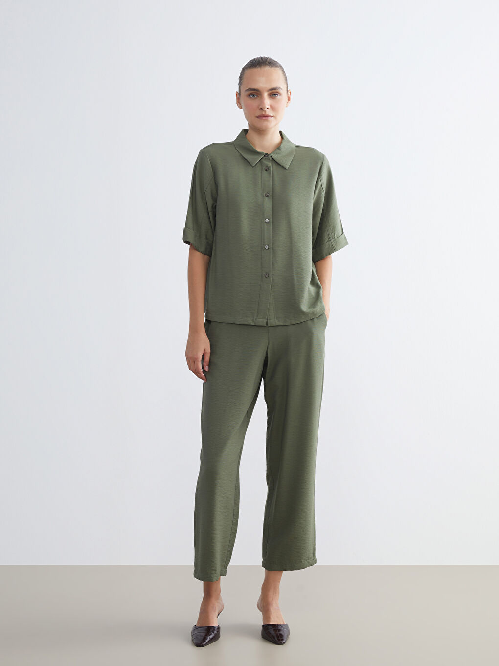 LCWAIKIKI Classic Loose Fit Women's Shirt -W54139Z8-SYW