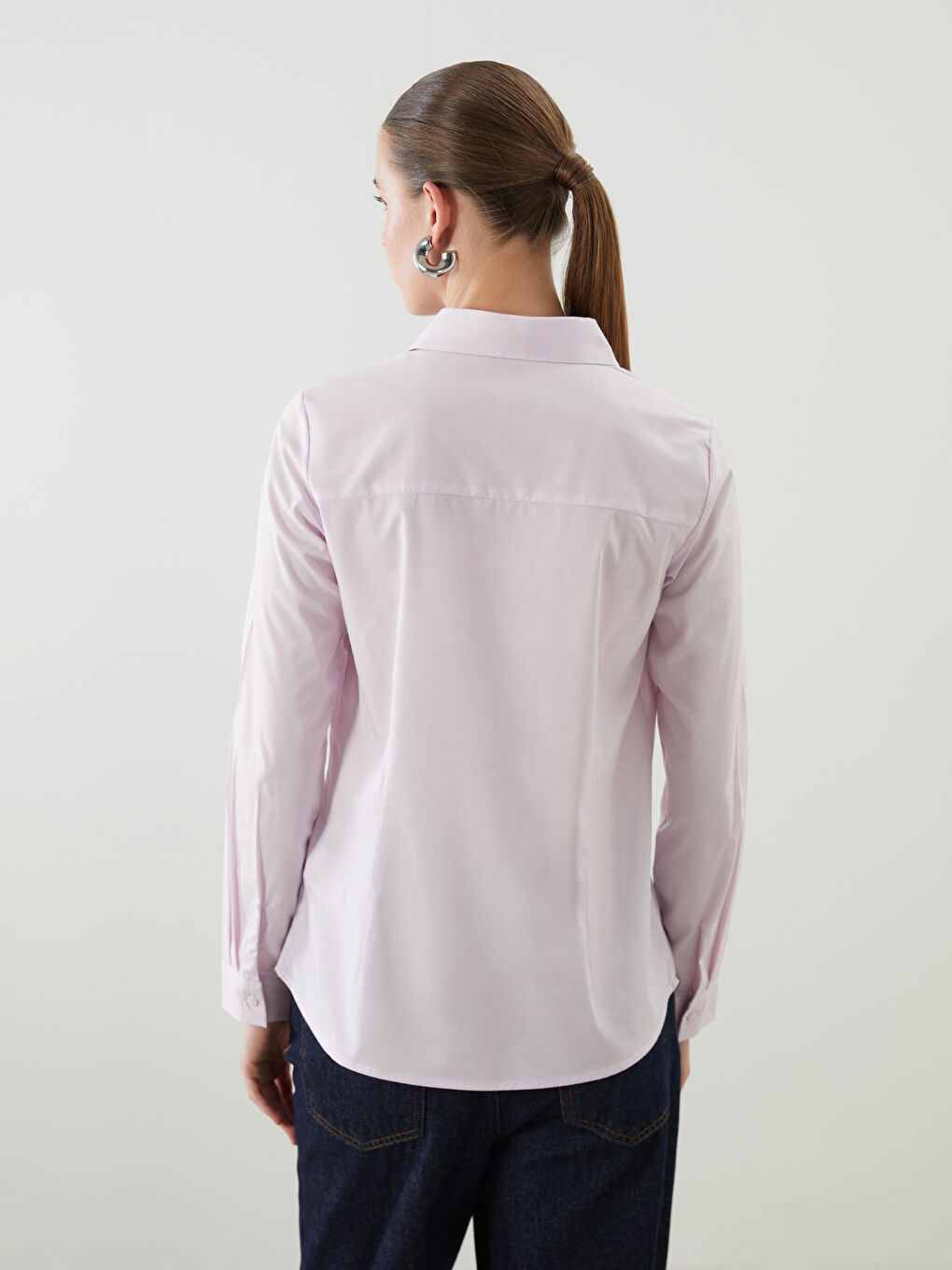LCWAIKIKI Classic Poplin Women's Shirt -W54143Z8-VL0