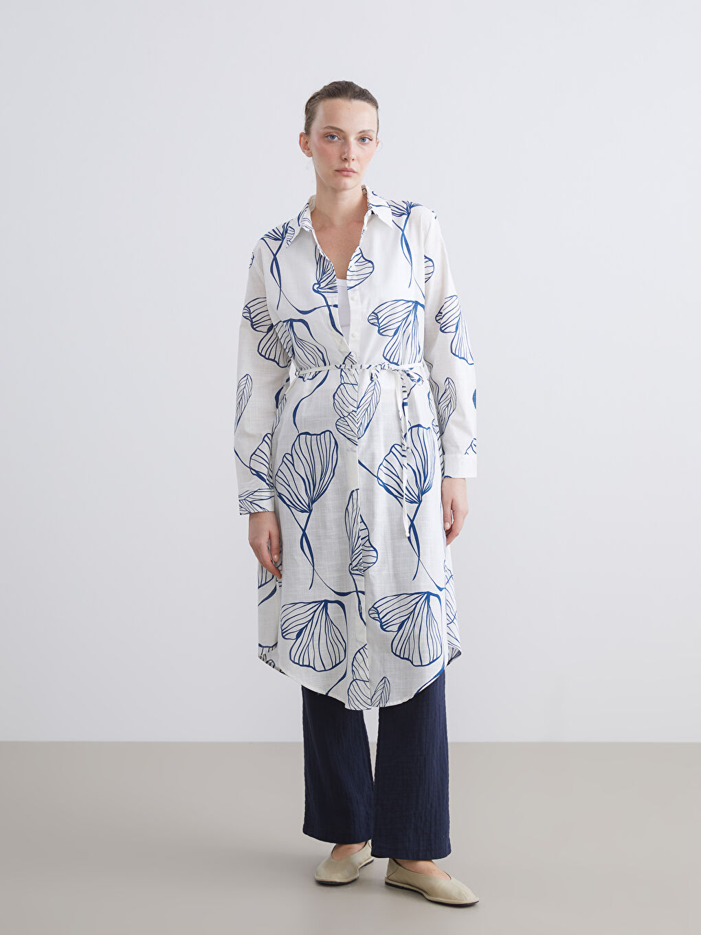 LCWAIKIKI Classic Patterned Women's Shirt Tunic -W54163Z8-LSJ