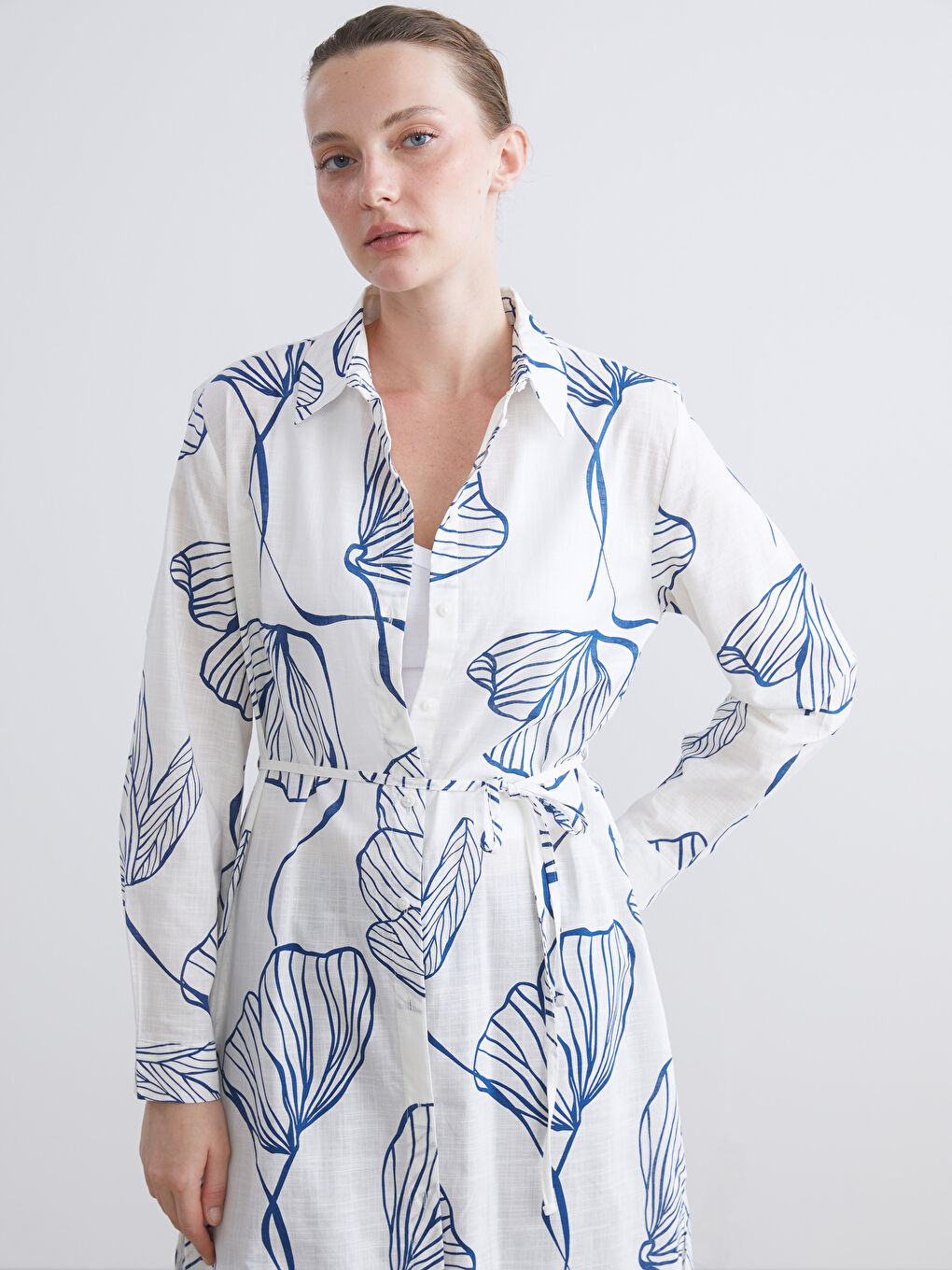 LCWAIKIKI Classic Patterned Women's Shirt Tunic -W54163Z8-LSJ