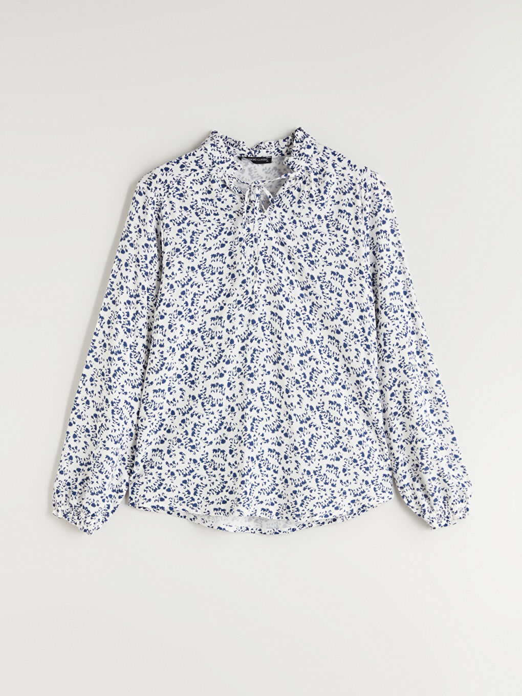 LCWAIKIKI Classic Tie Neck Floral Blouse -W54169Z8-LU7