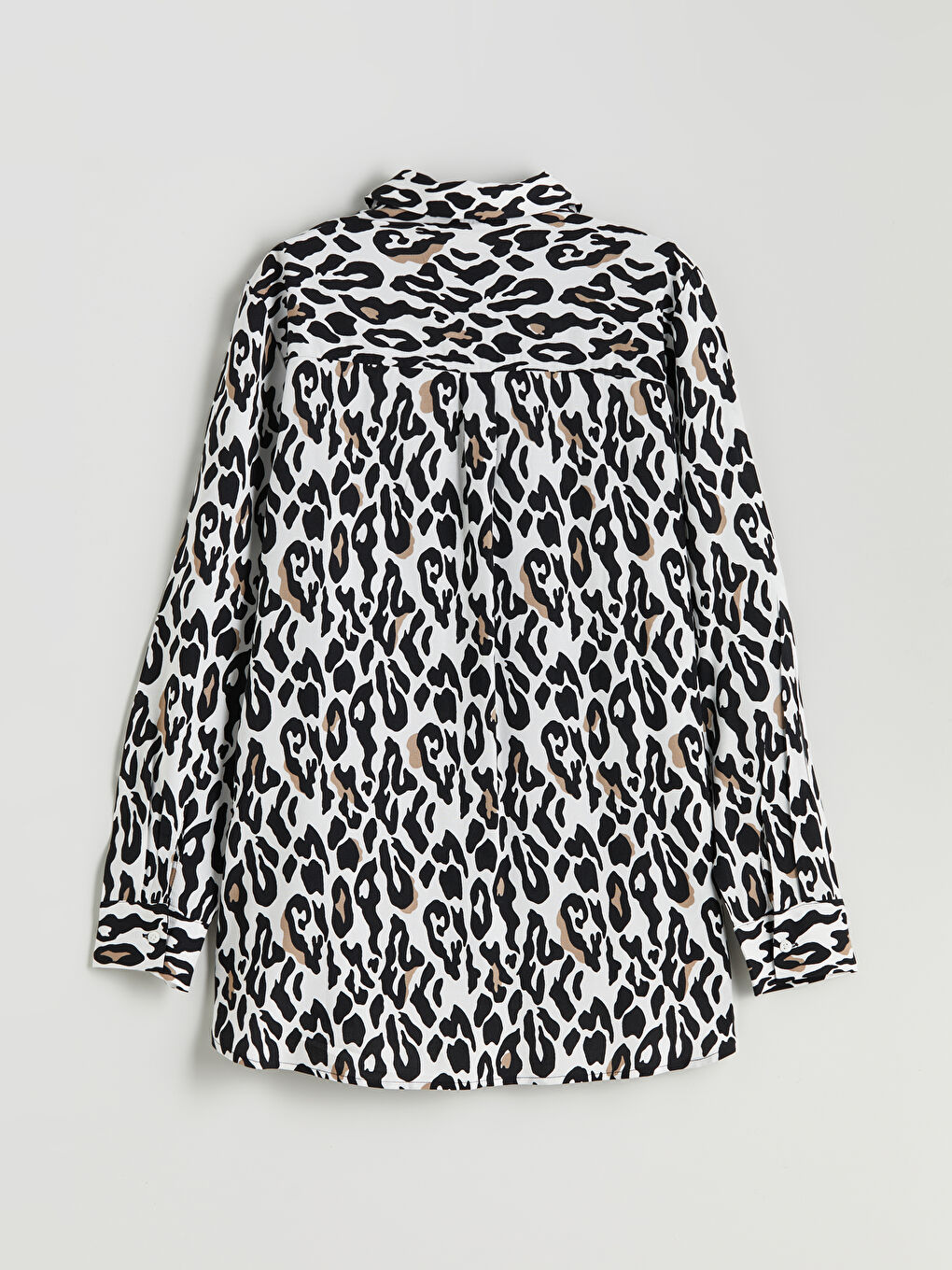LCWAIKIKI Classic Patterned Women's Shirt -W54172Z8-LQJ