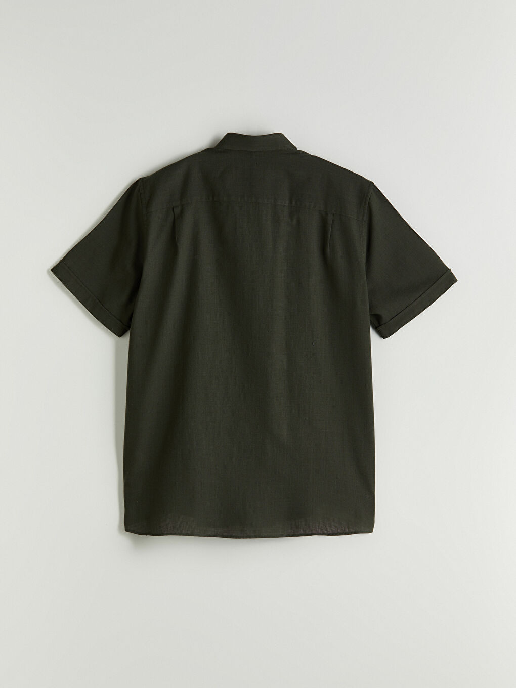 LCWAIKIKI Classic Regular Fit Short Sleeve Dobby Men's Shirt -W54205Z8-CX9