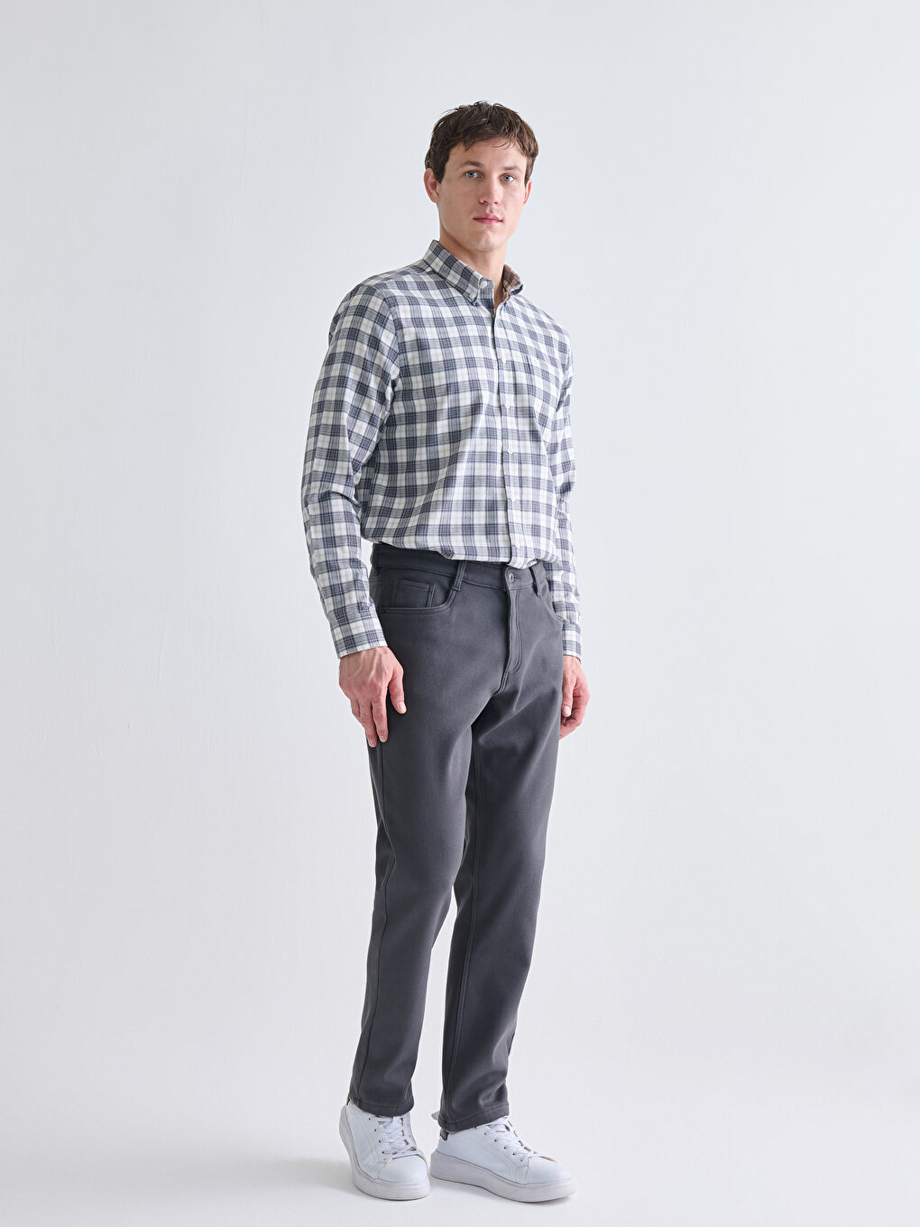 Regular Fit Long Sleeve Plaid Men's Shirt-1
