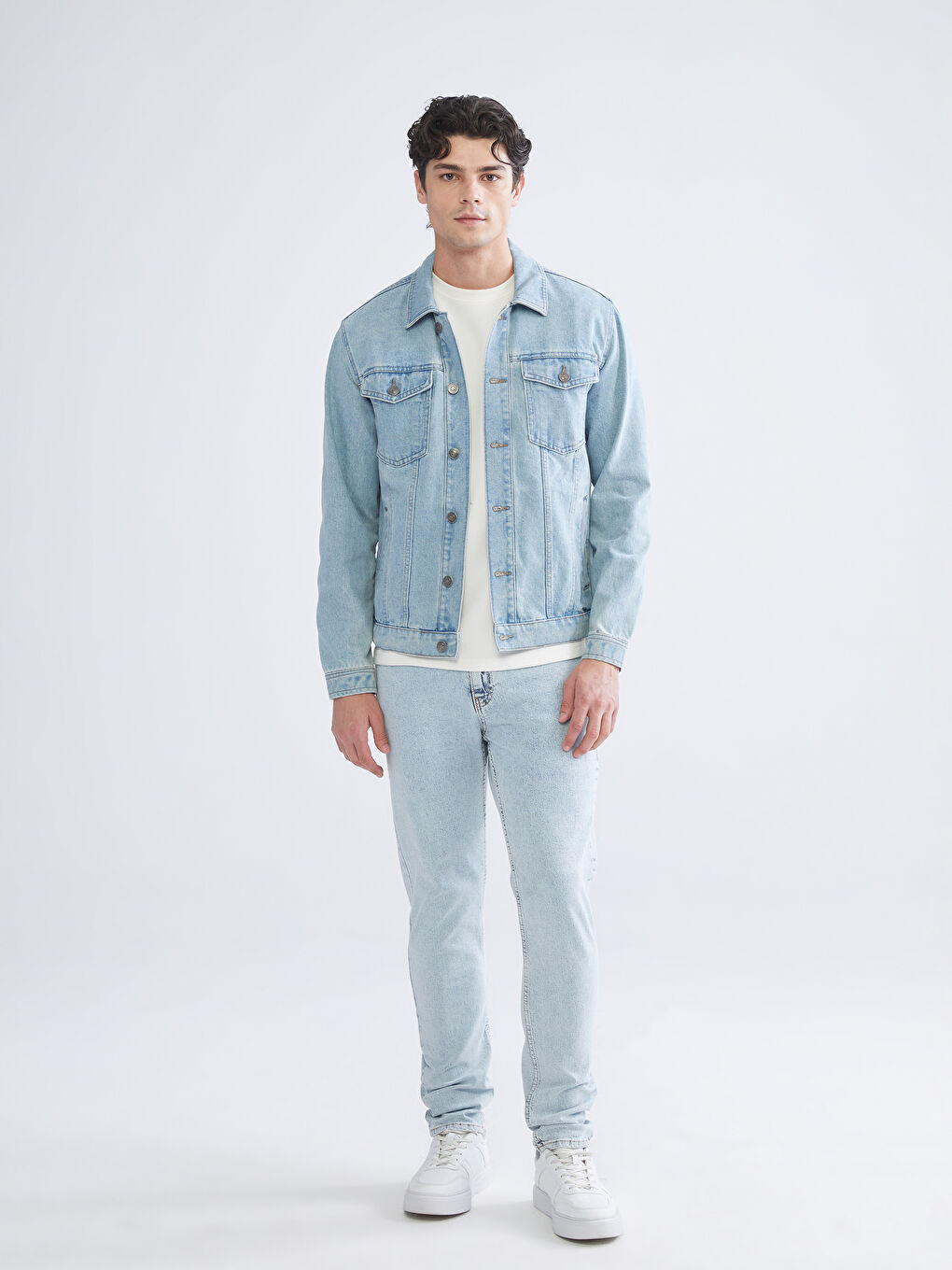 Standard Fit Men's Denim Jacket-1