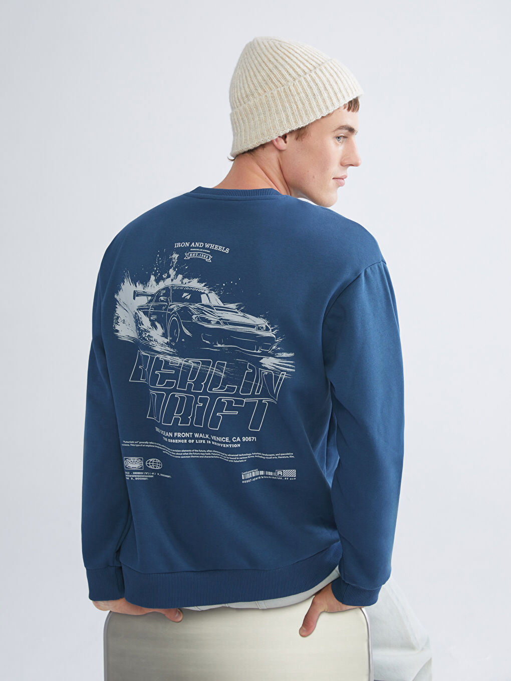 İndigo Bisiklet Yaka Baskılı Erkek Kalın Sweatshirt