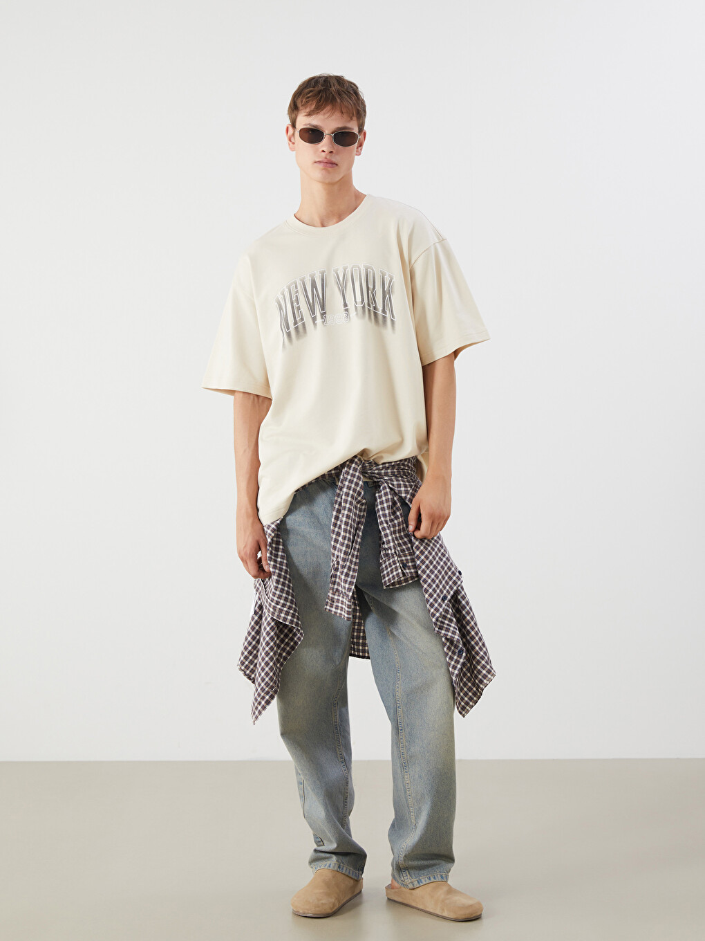 Crew Neck Short Sleeve Printed Men's Sweatshirt-1