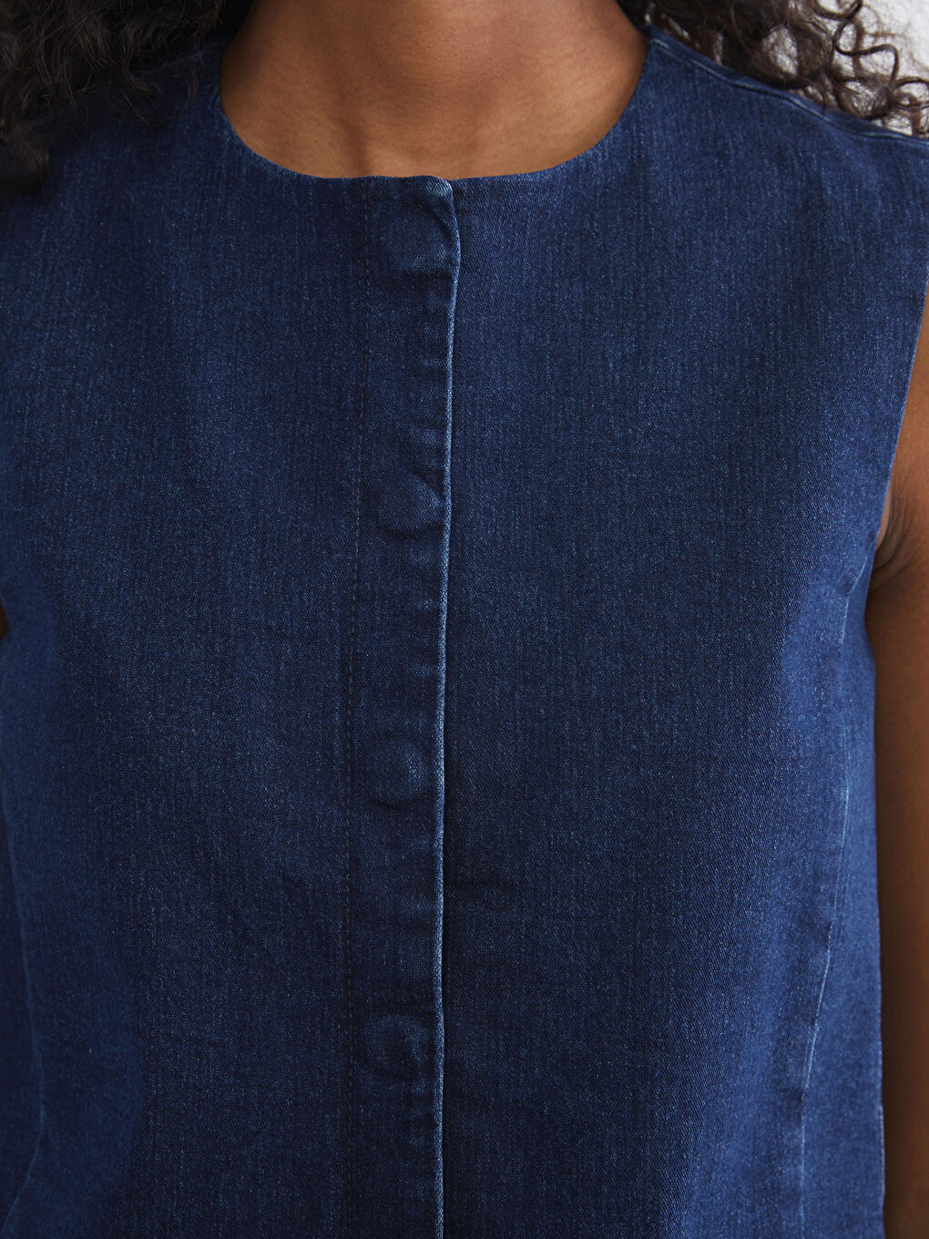 LCW Vision Crew Neck Women's Denim Waistcoat -W54331Z8-309