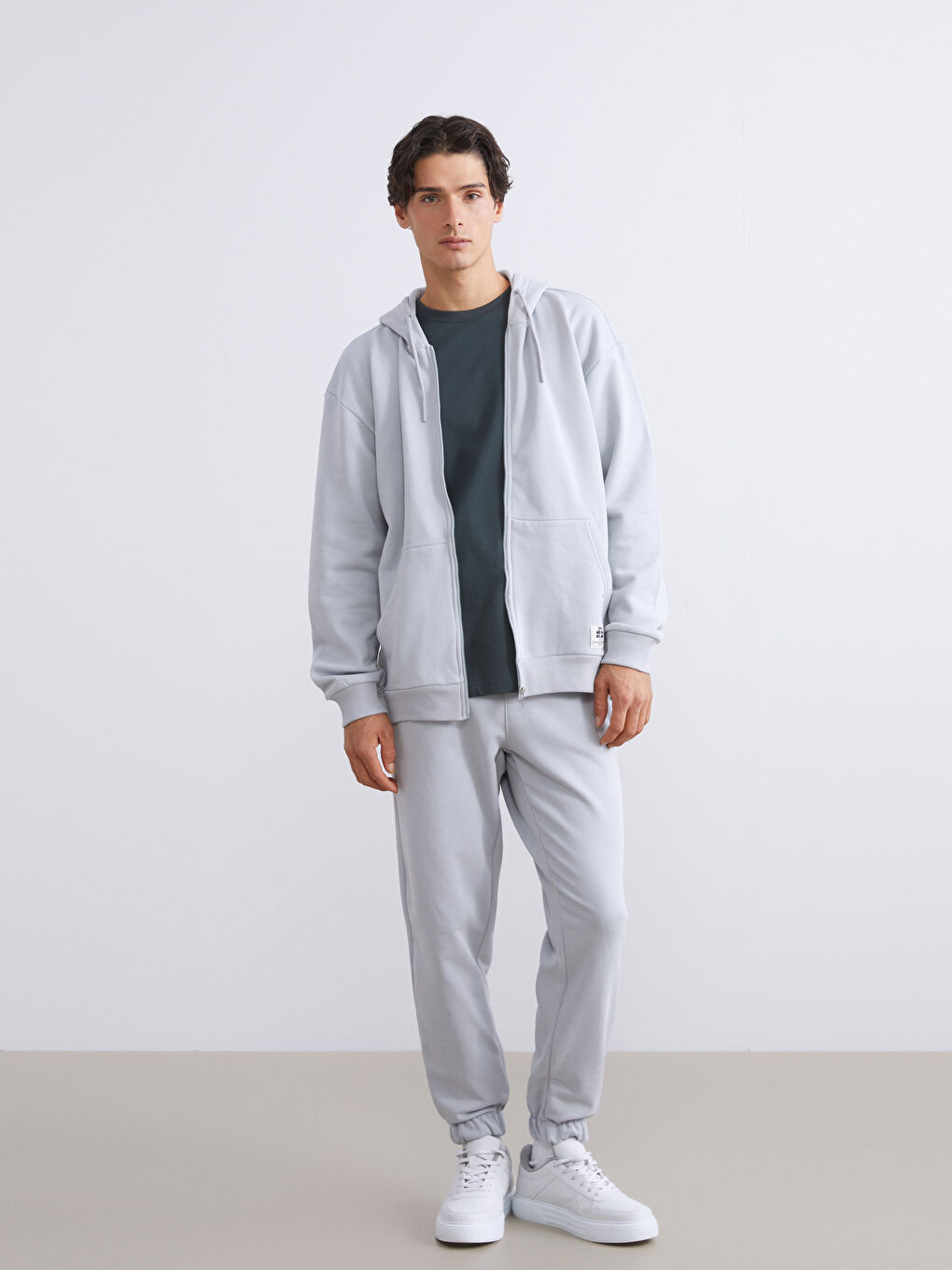 Standard Fit Men's Jogger Sweatpants