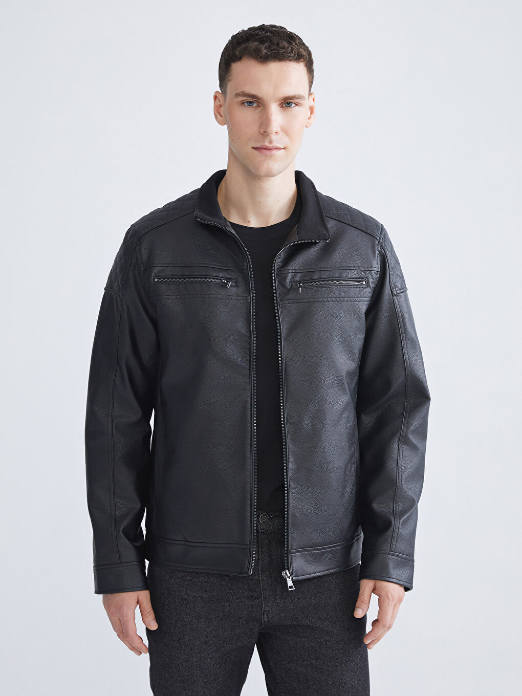 Стандартты пішім ерлерге арналған жасанды былғары күртке