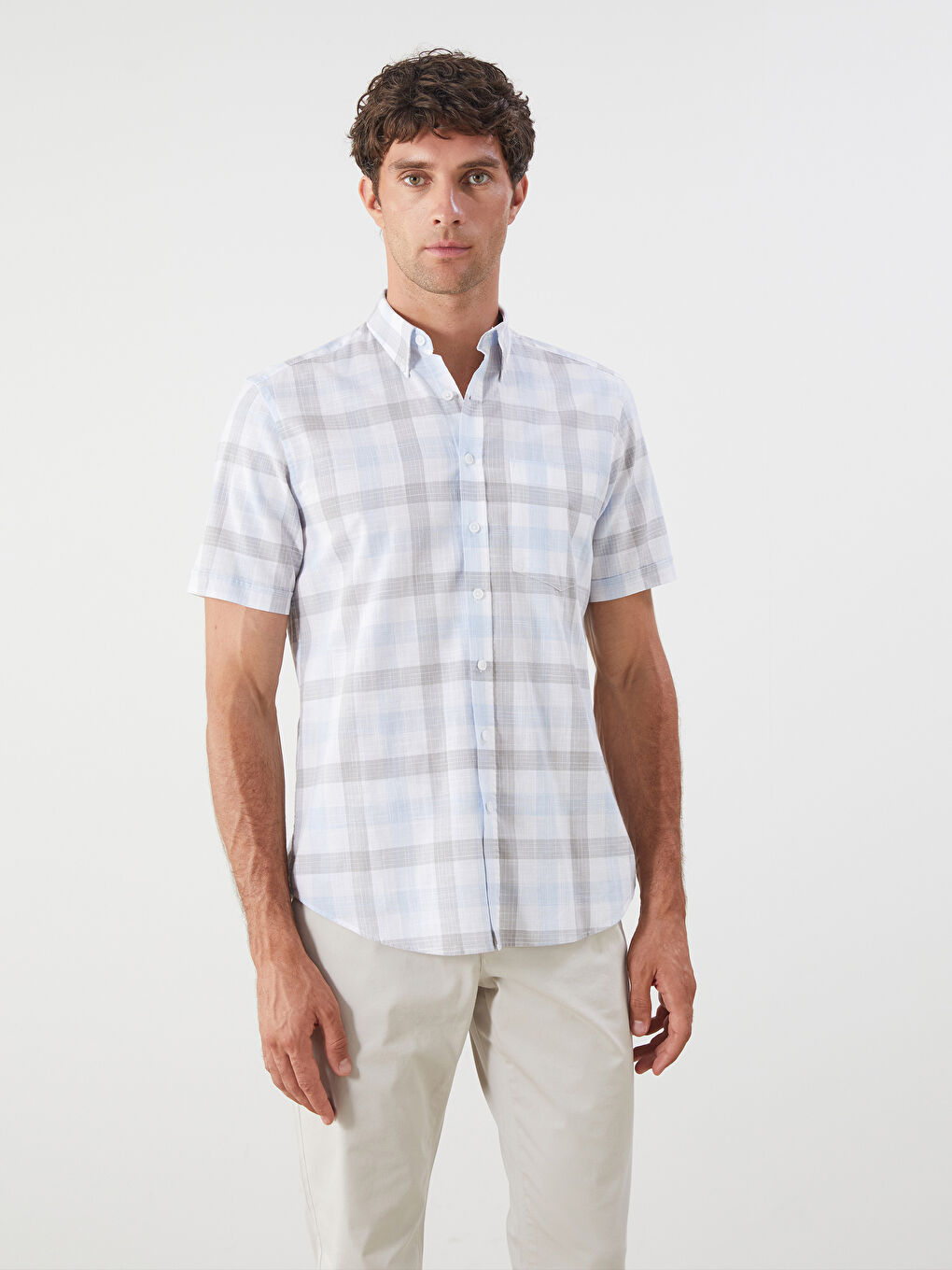 LCWAIKIKI Classic Regular Fit Short Sleeve Plaid Poplin Men's Shirt -W54363Z8-LLC