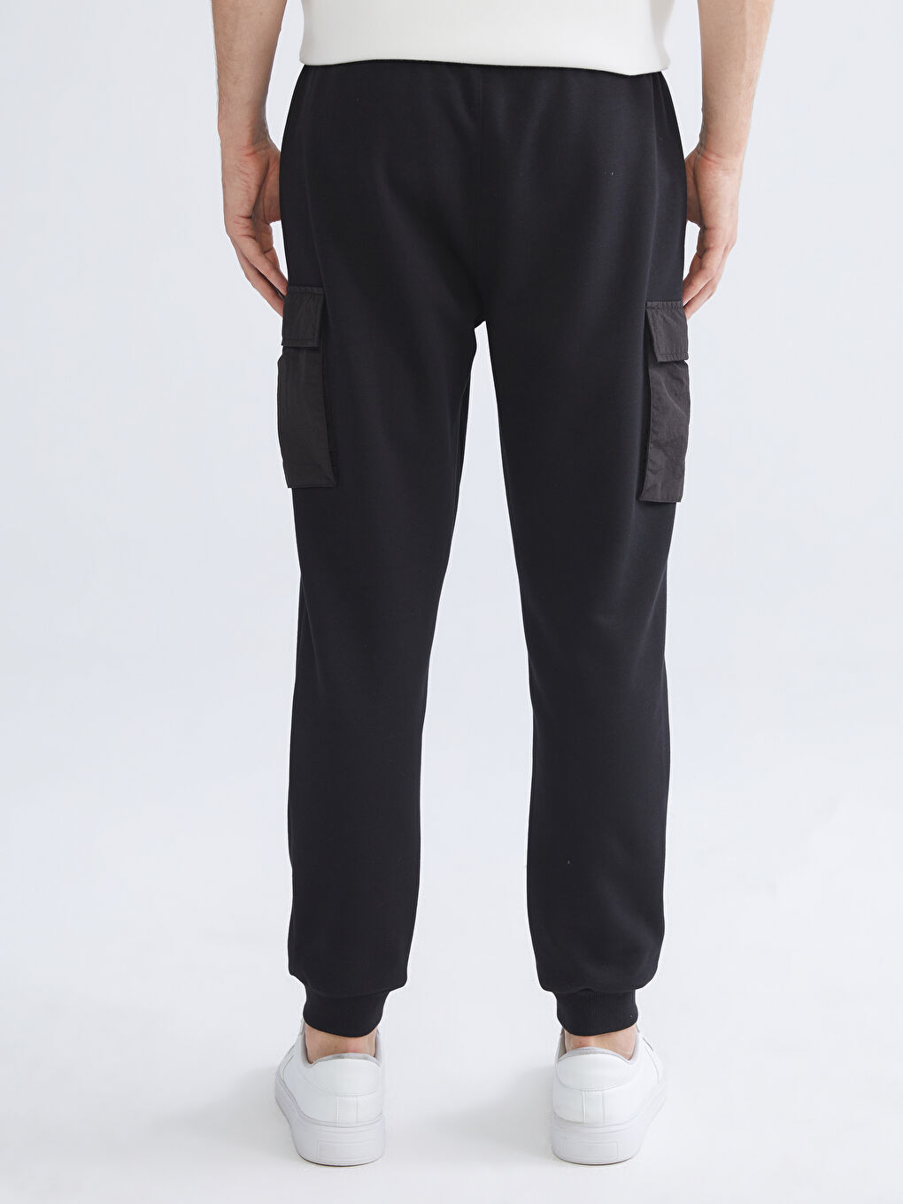 Standard Fit Men's Jogger Sweatpants-3