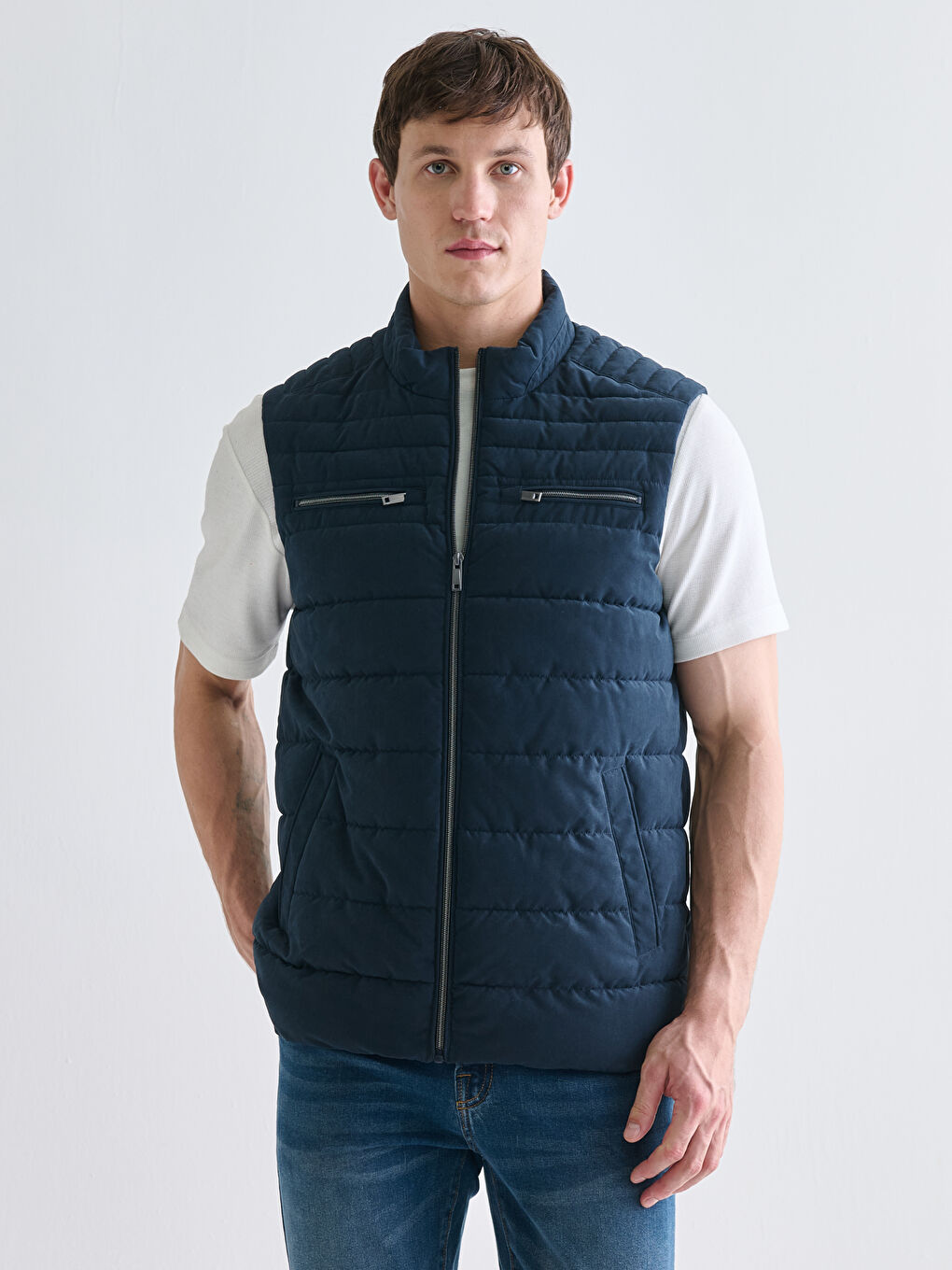 Standard Fit Funnel Neck Men's Puffer Gilet