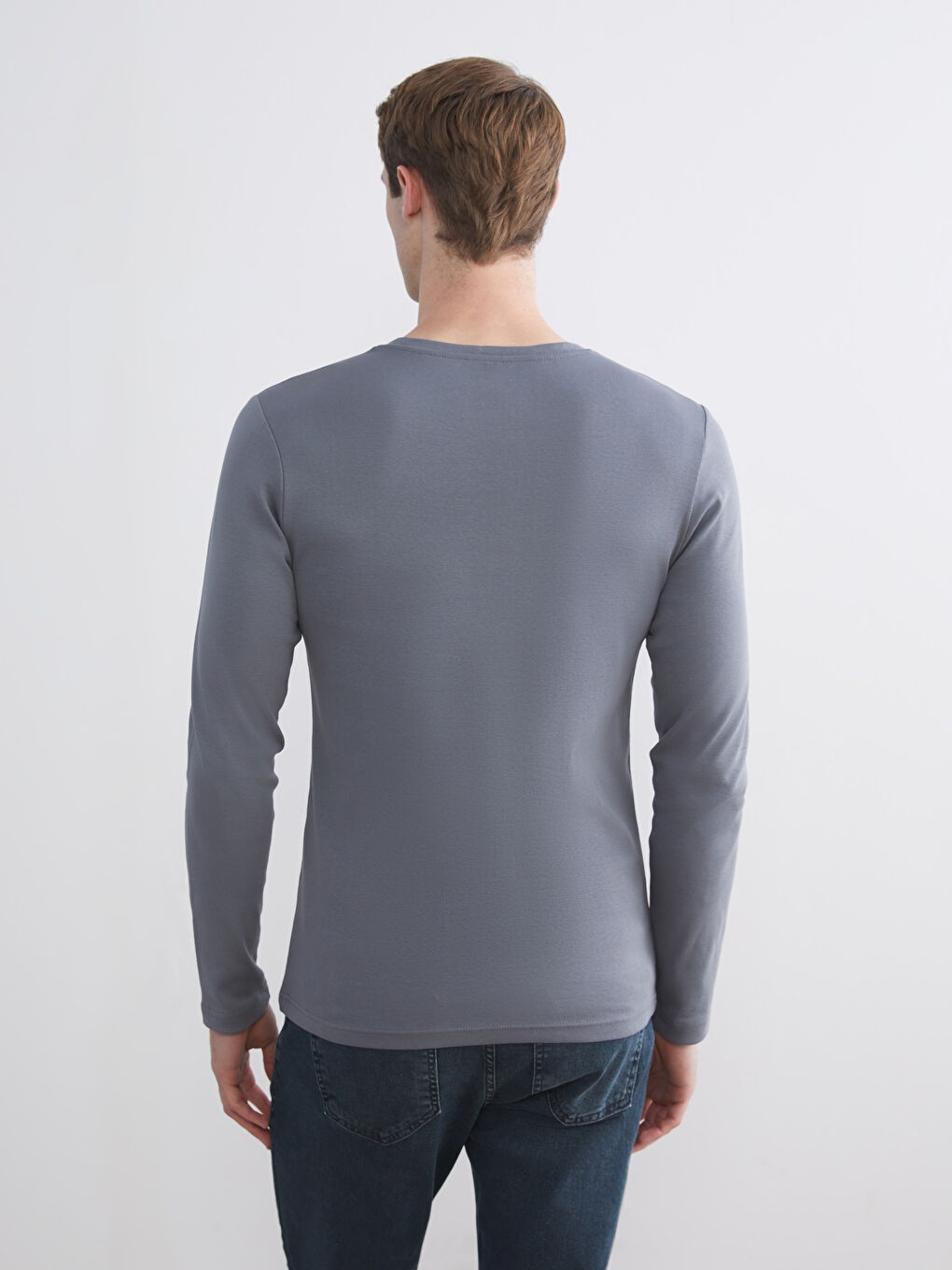 Gri Bisiklet Yaka Basic Uzun Kollu Erkek Tişört-3