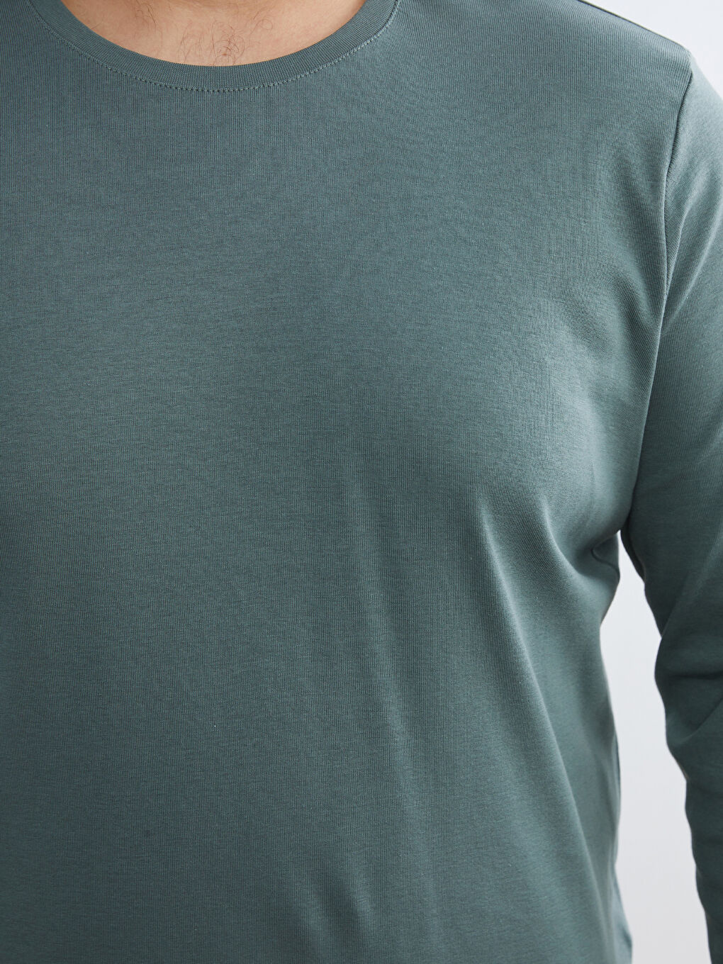 Футболка с длинным рукавом и круглым вырезом для мужчин-6