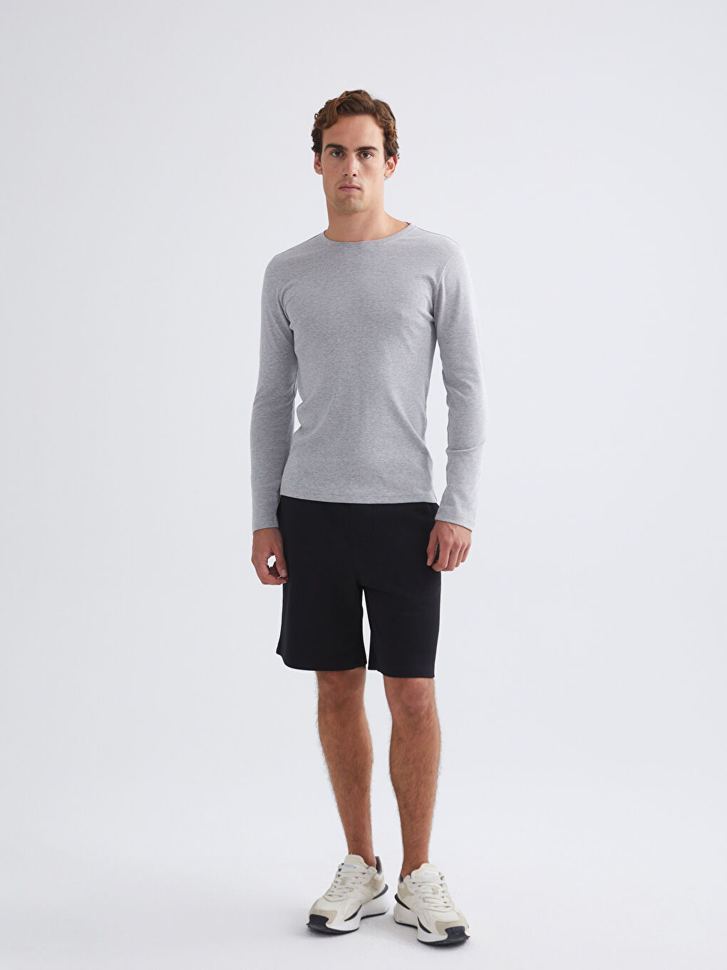 Crew Neck Basic Long Sleeve Men's T-shirt-1