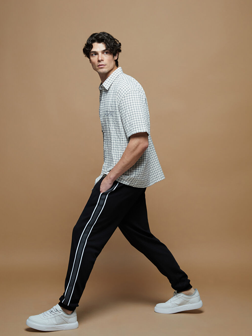 Standard Fit Men's Jogger Sweatpants