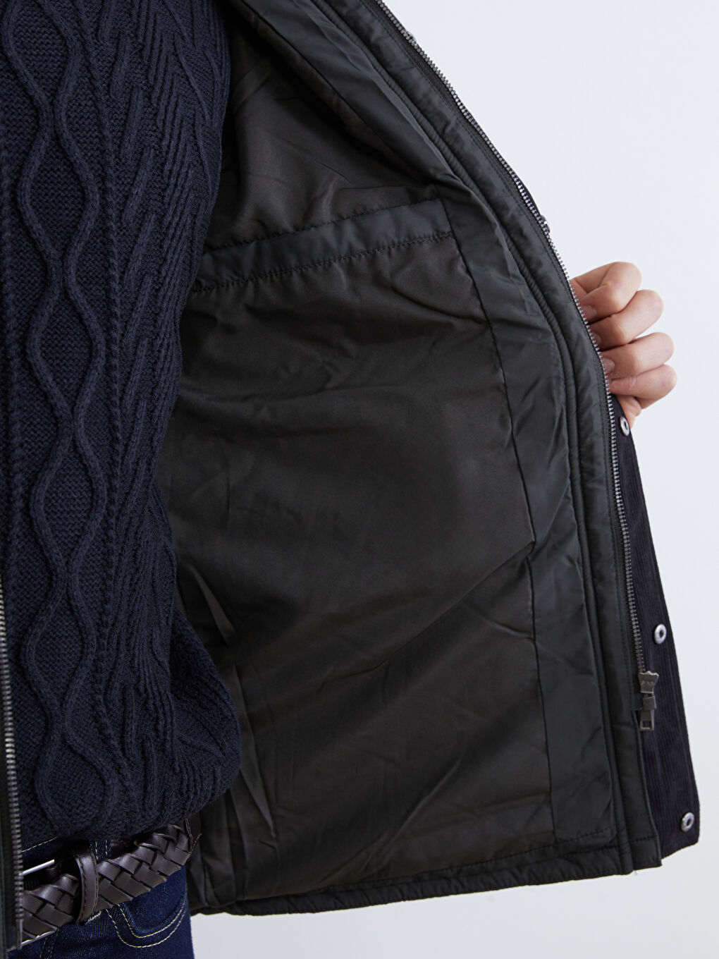 Haki Kadife Yaka Kapitoneli Erkek Mont-4