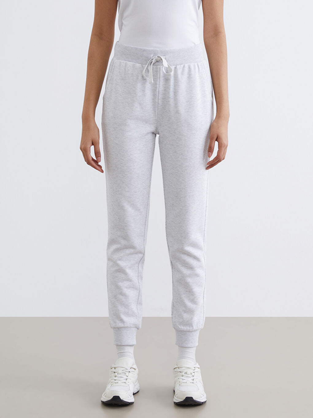 بنطلون رياضي بخصر مرن للسيدات-2