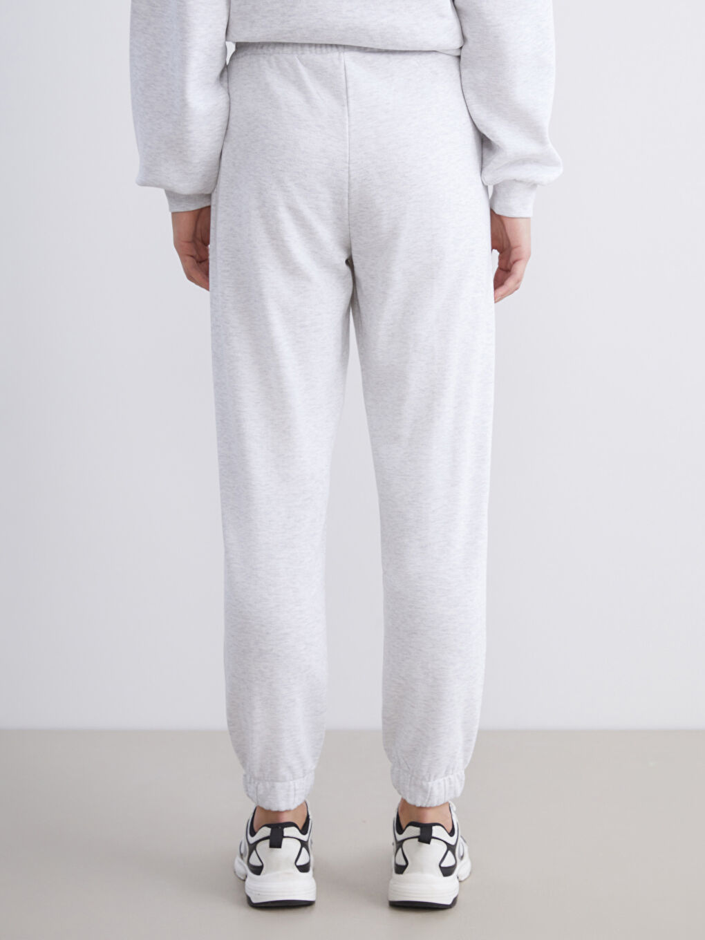 Elasticated Waist Women's Thick Jogger Sweatpants-3
