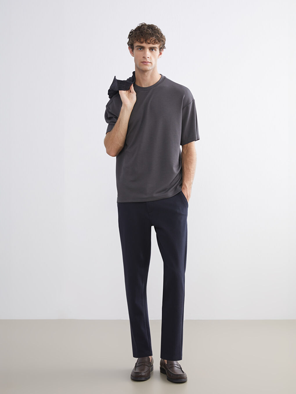 Antrasit Bisiklet Yaka Erkek Tişört-1