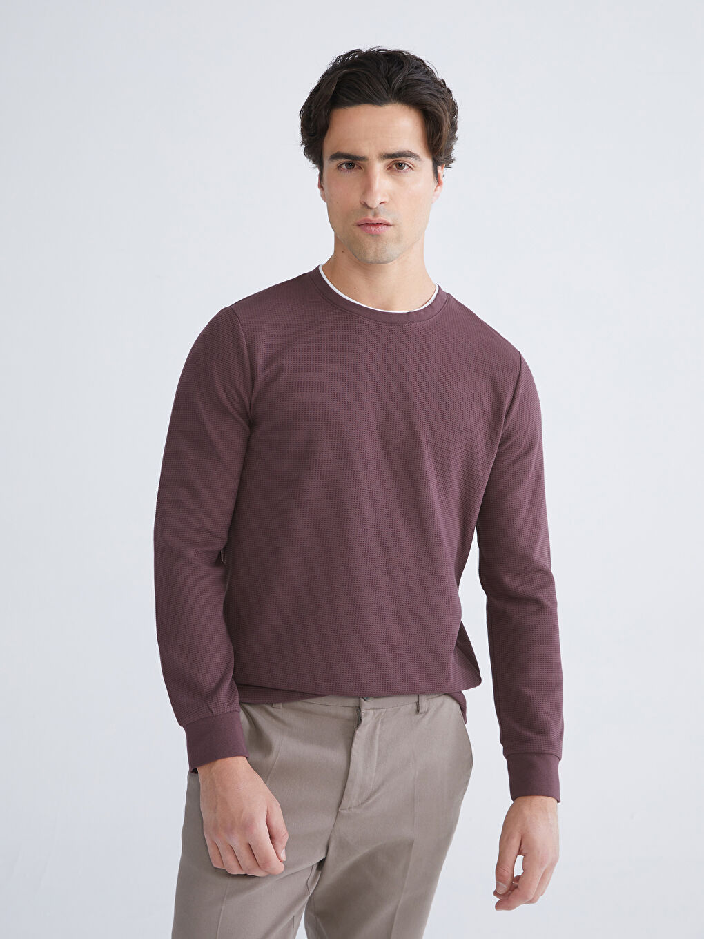 LCWAIKIKI Classic Crew Neck Long Sleeve Men's Sweatshirt -W54470Z8-Z5P