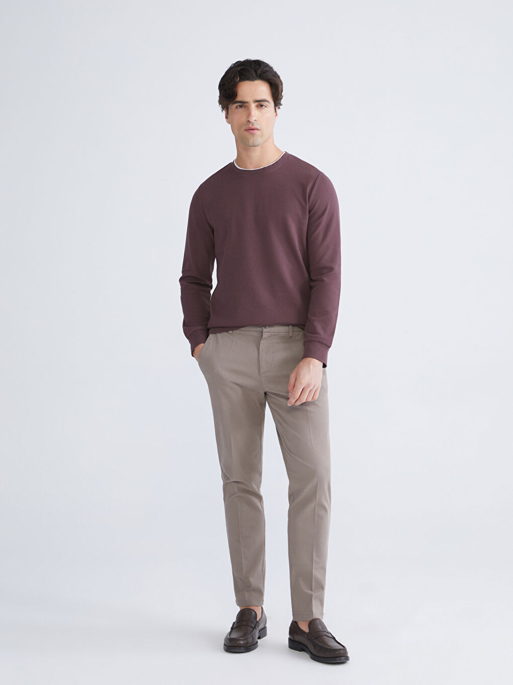 LCWAIKIKI Classic Crew Neck Long Sleeve Men's Sweatshirt -W54470Z8-Z5P